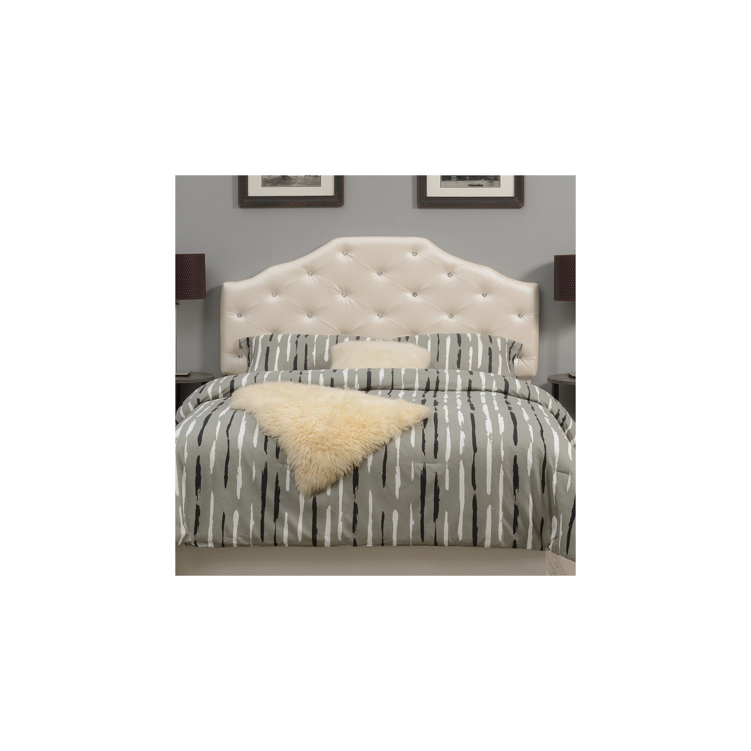 Tête de lit rembourrée en similicuir Dawson Pearl pour grand lit