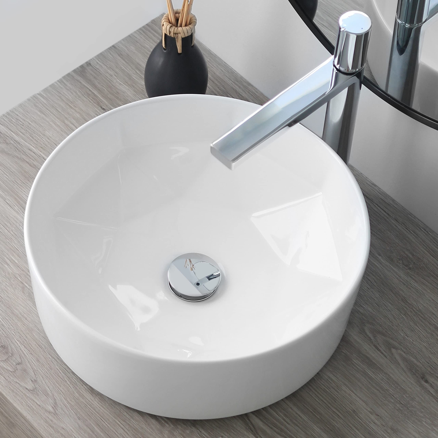 Élégant vasque rond blanc de 16 po de largeur P-228H