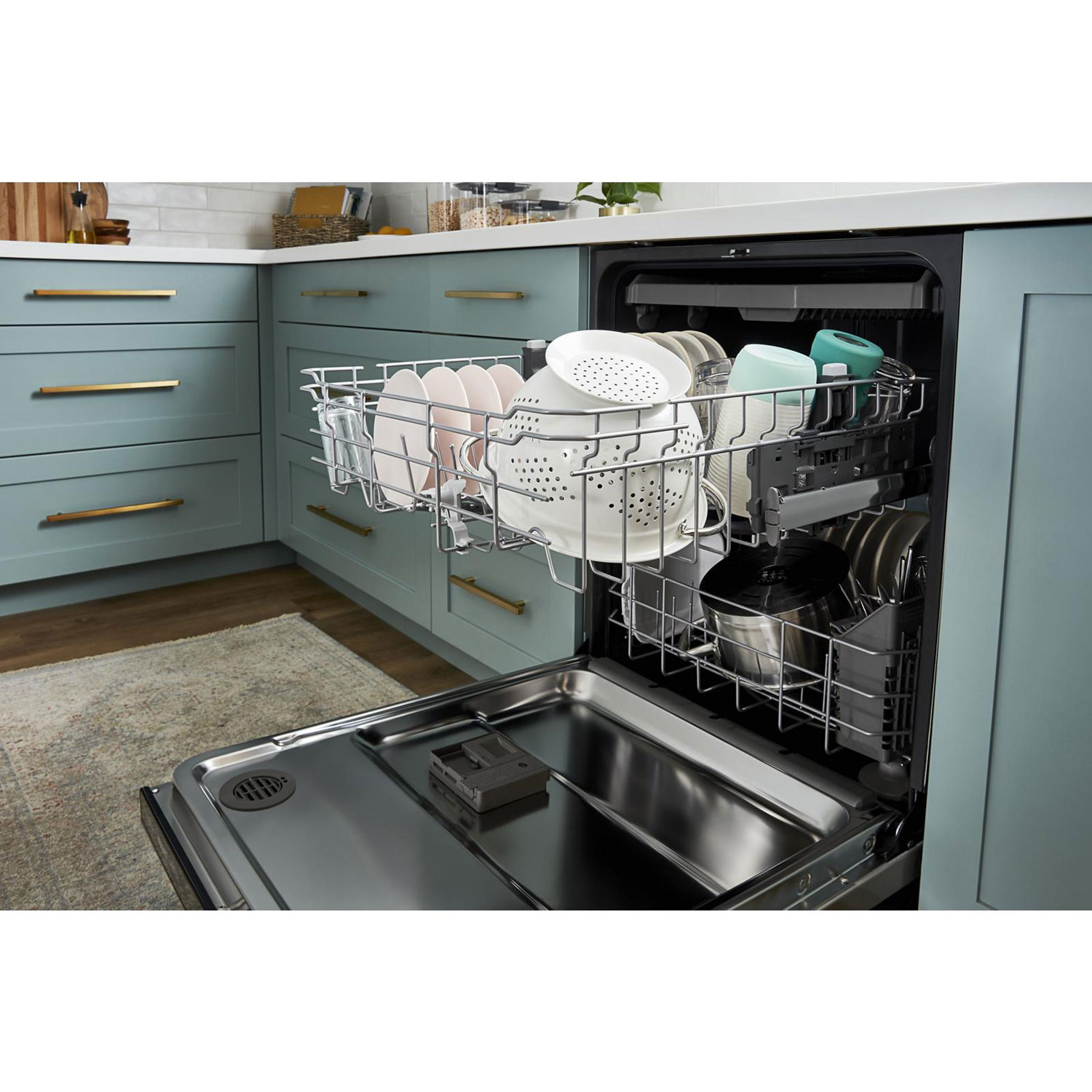 Whirlpool 24 in. Fingerprint Resistant Stainless Steel Top Control Built-In  Tall Tub Dishwasher with Third Level Rack, 47 dBA WDTA50SAKZ - The Home  Depot