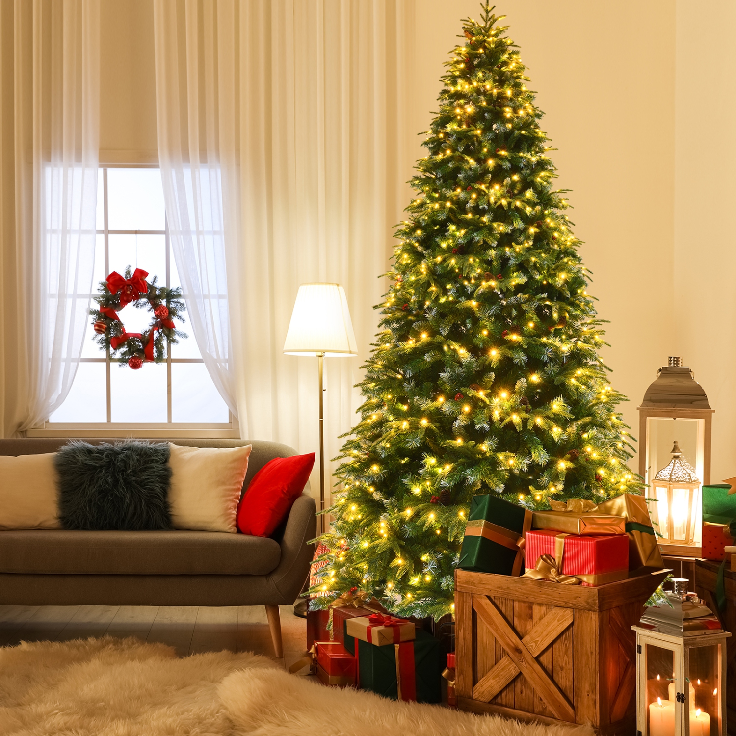 Topbuy 5ft Hinged Life-Like Christmas Tree W/ 250 LED Lights Pre-Lit Artificial Xmas Tree W/ 581 PE & PVC Leaves