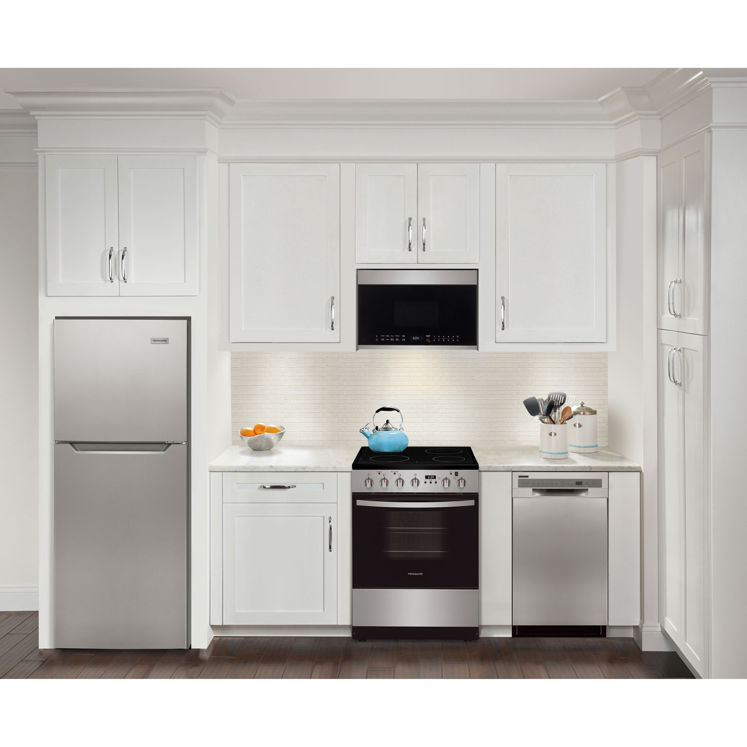 Frigidaire 24" 1.9 Cu. Ft. 4-Element Freestanding Electric Range - Stainless Steel