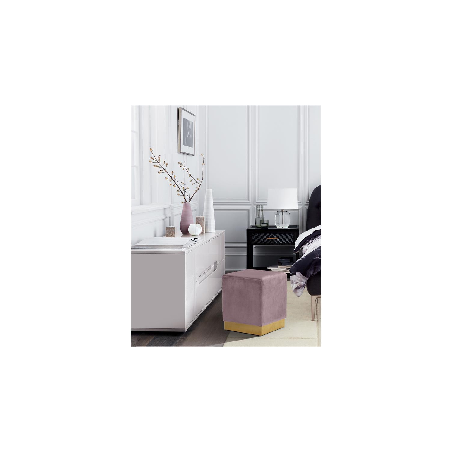 Tabouret/pouf contemporain en velours Jax de Meridian Furniture, rose