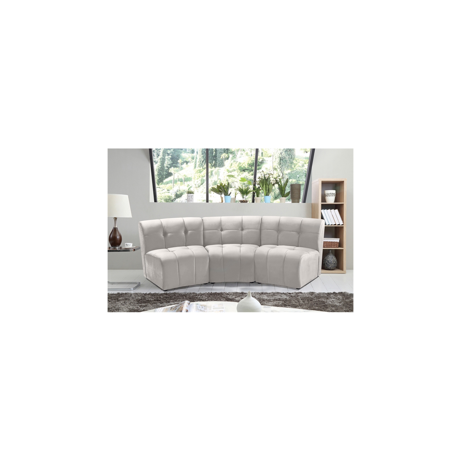 Sofa modulaire en velours crème de Meridian Furniture