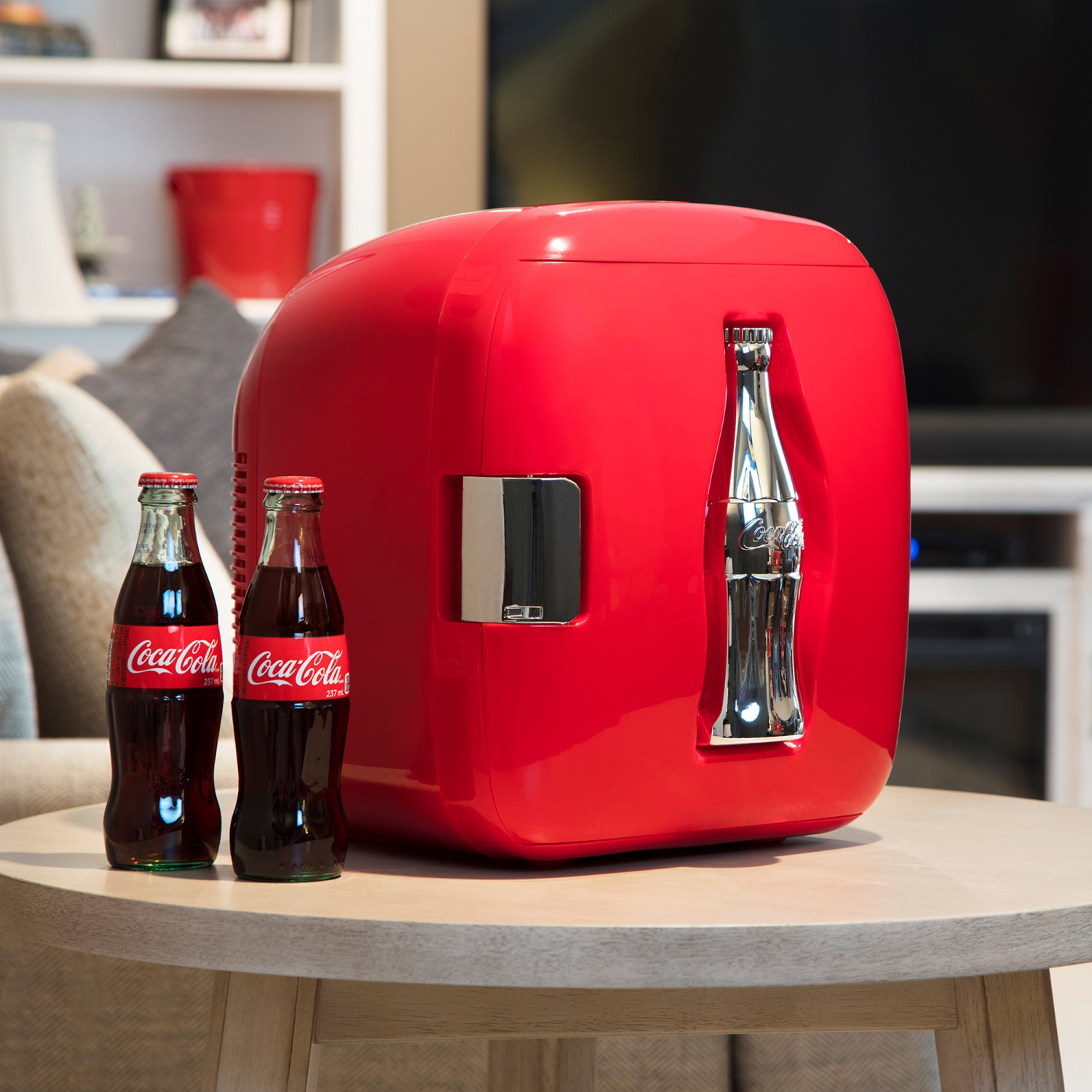 Coca-Cola Heritage 12 Can Portable Mini Fridge 12V DC 110V AC Cooler/Warmer 7.9L, Personal Travel Fridge, Drinks Snacks Lunch Takeout, Includes 12V