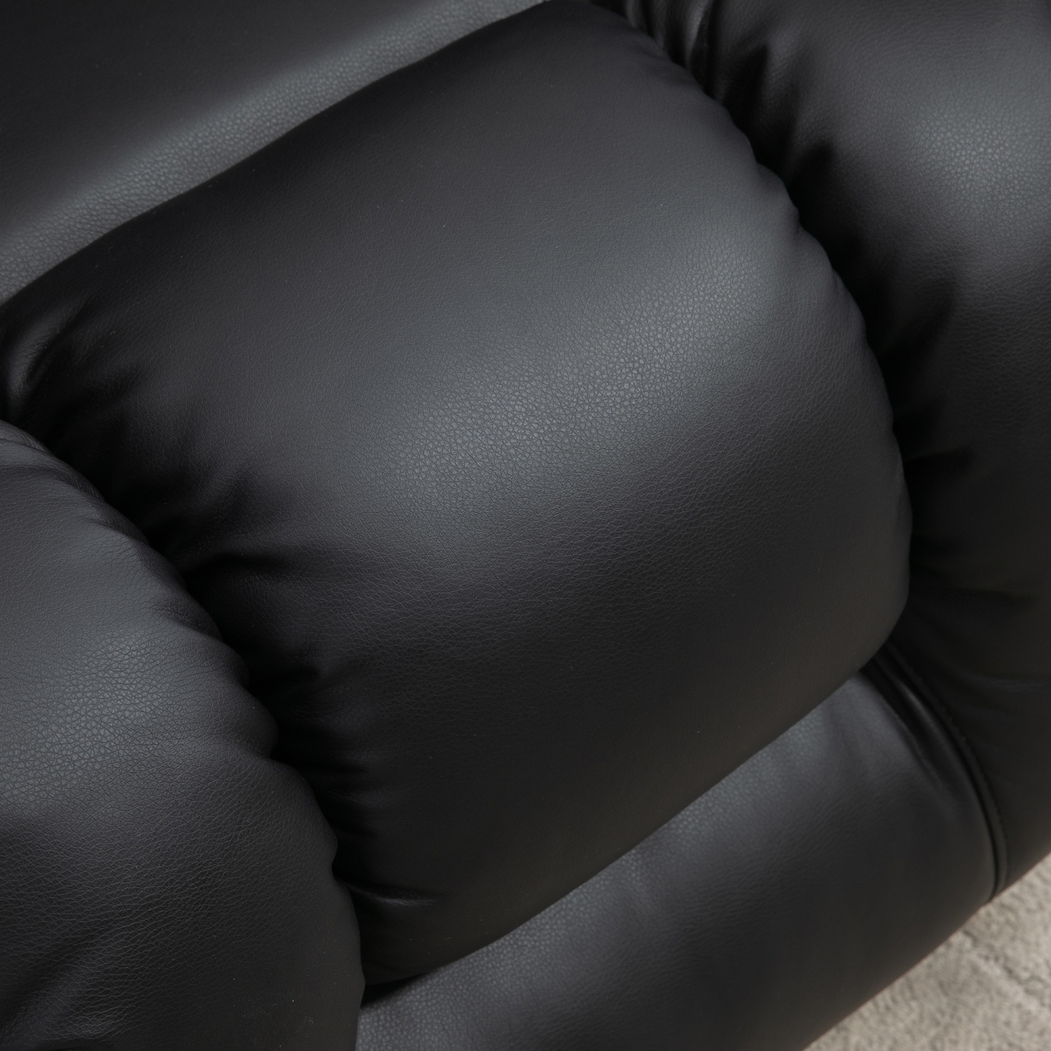 Fauteuil inclinable électrique pour personnes âgées de HOMCOM, fauteuil inclinable en cuir PU avec repose-pieds, télécommande, pochettes latérales et