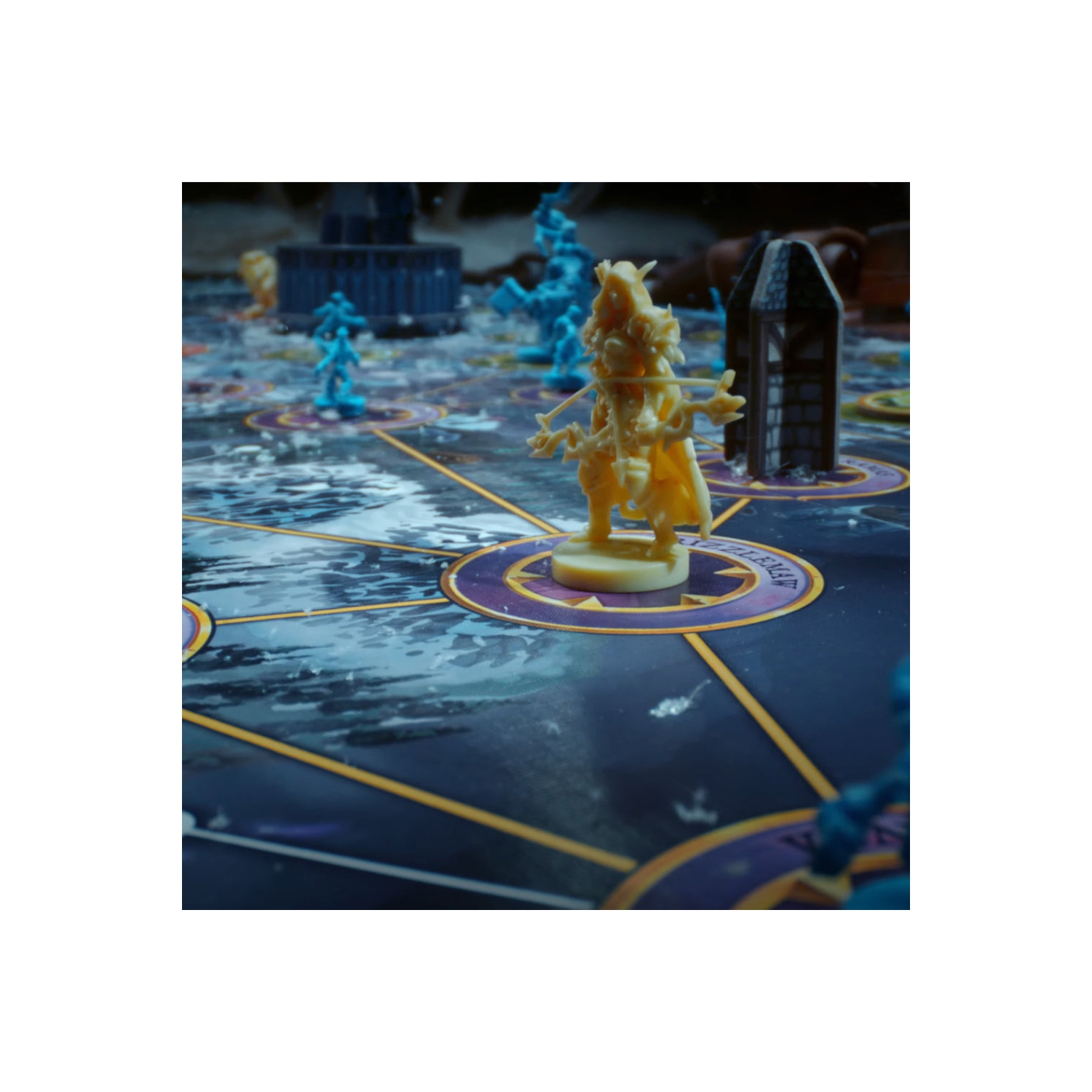 World of Warcraft: Wrath of the Lich King 1-5 players, ages 14+ , 45-60 minutes