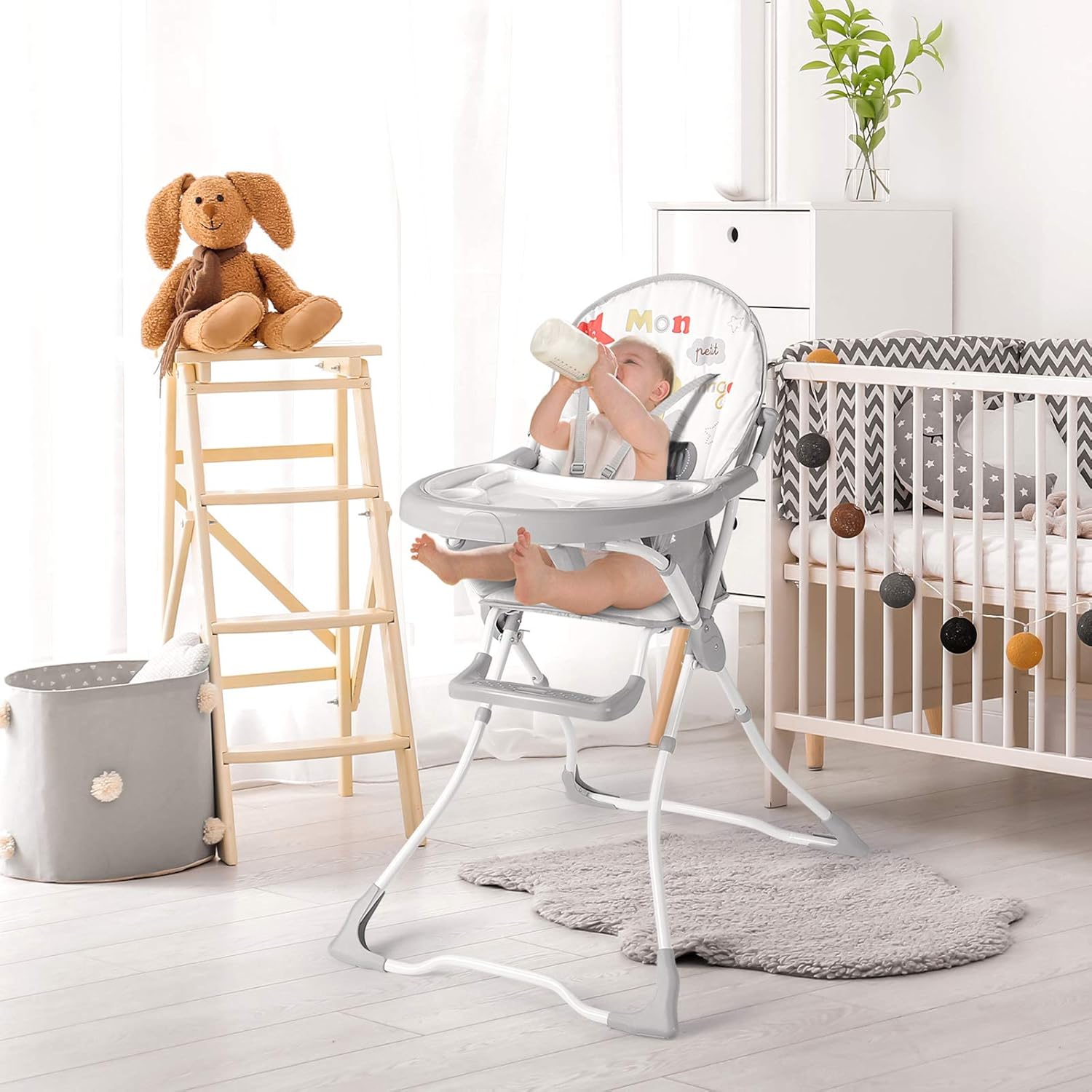 Chaise haute pliable pour bébé, chaise de salle à manger Eat and Grow avec 2 plateau amovible et ceinture de sécurité à 5 points