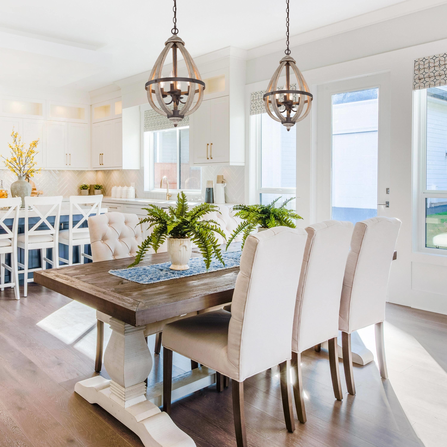 4-Light Lantern Distressed Wood Foyer Chandelier