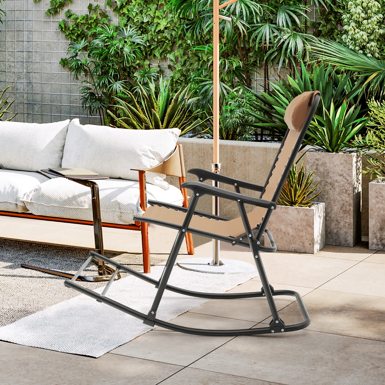 Chaise berçante pliante de patio de Costway, repose-pieds léger, extérieur