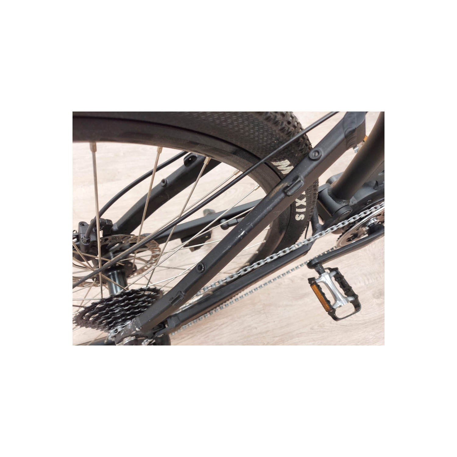 Demon Electric Outlaw 350W 27.5" Mountain Electric Bike, 48V E-Bike Mid Motor, 50-60km Range, TEKTRO Hydraulic E-Bike Brakes, Front & Rear Gas