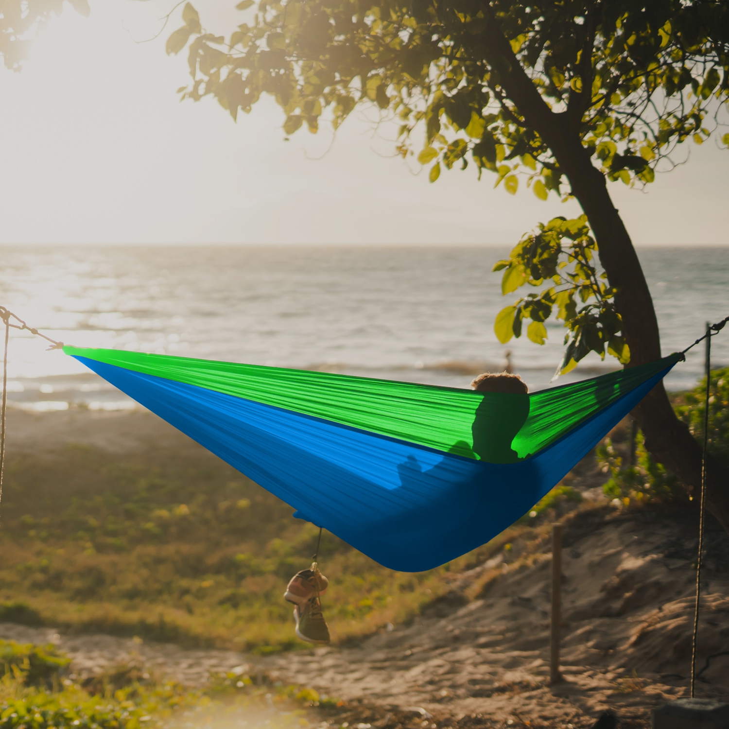 Hamac de camping portatif pour 2 personnes, hamac portatif pour deux avec mousquetons et sac préfixé, hamac deux personnes pour le camping, super