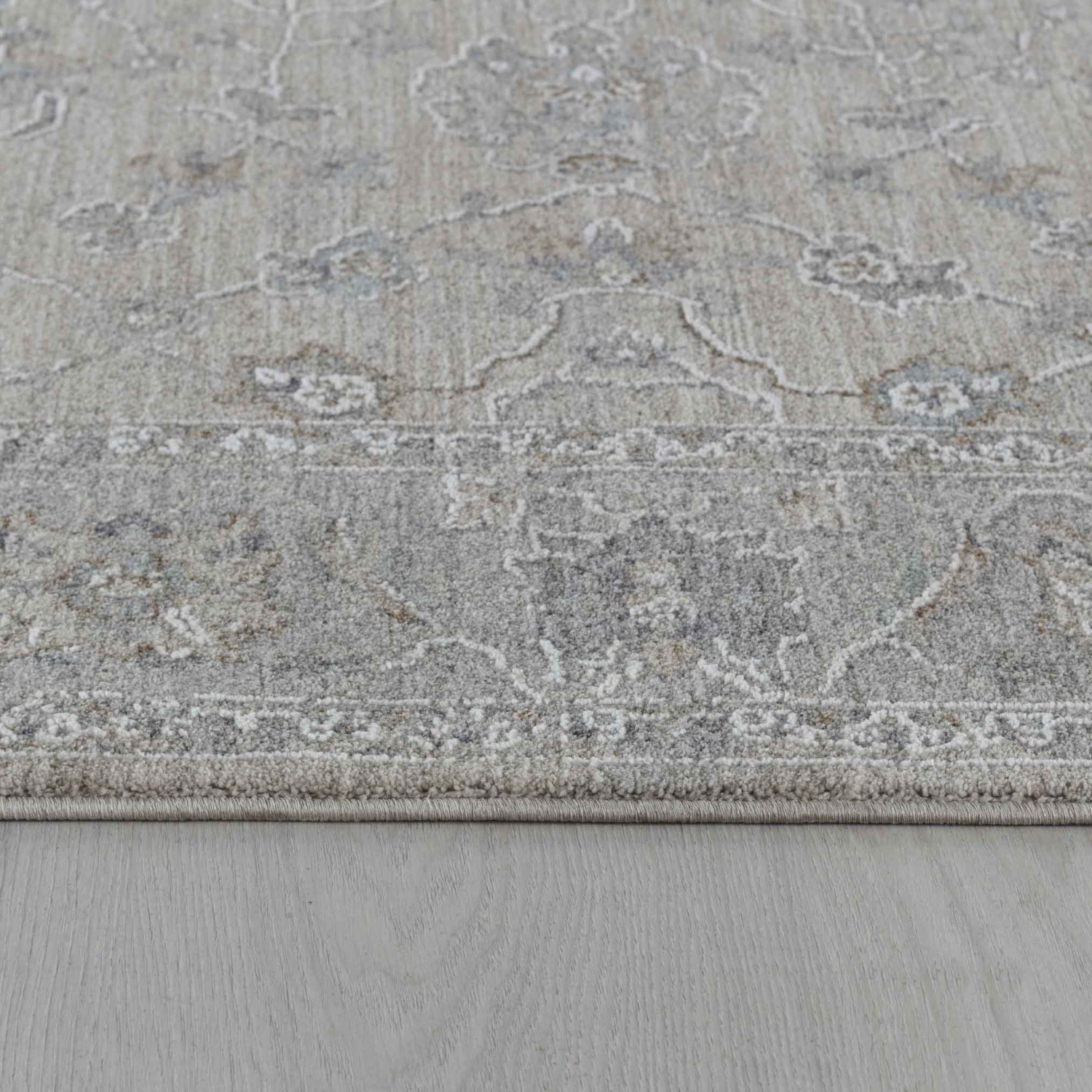 Rug Branch Safiya Traditional Floral Medallion Gold/Beige Area Rug