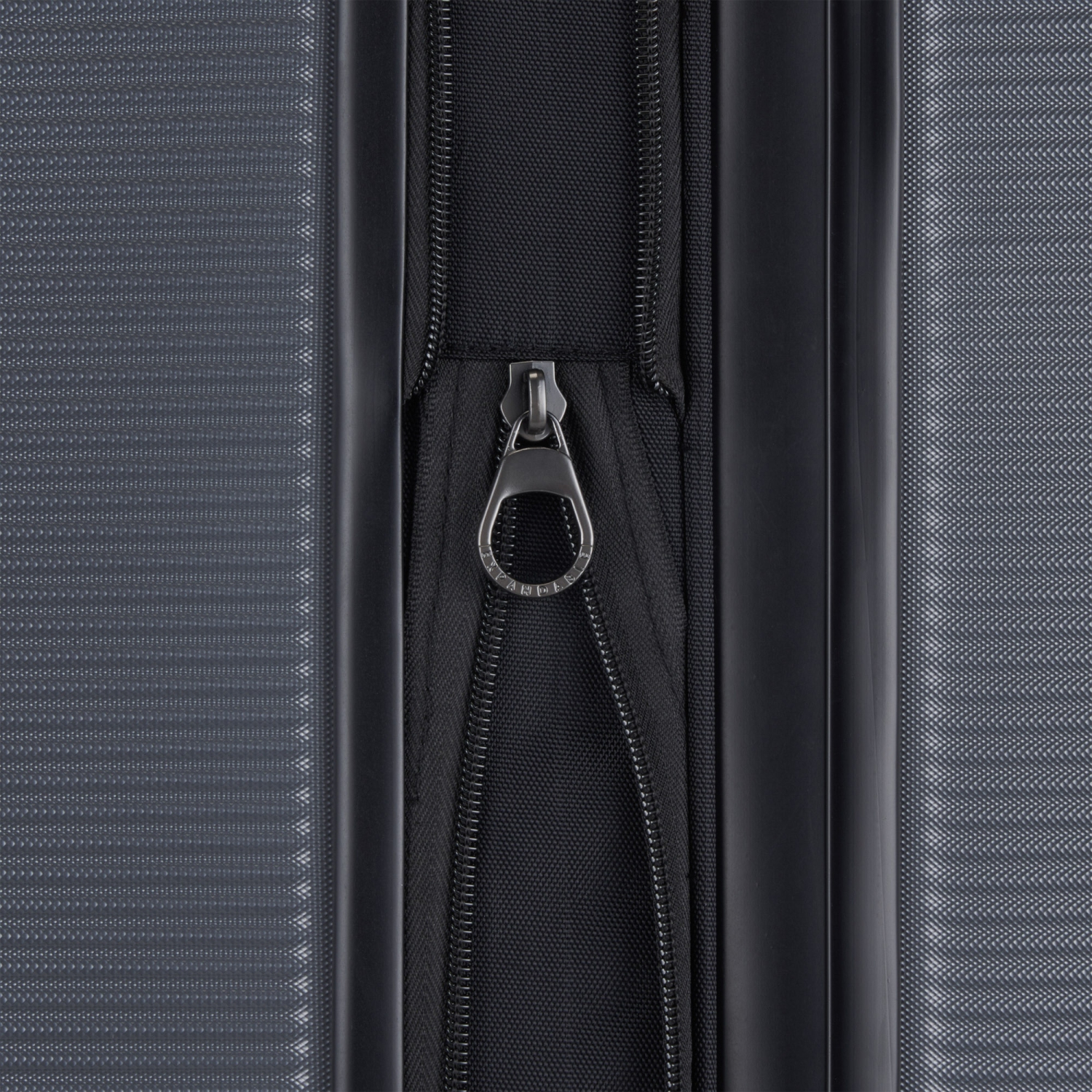 Bugatti - Wellington 3 Piece Hardside Luggage Set with Expansion - Silver