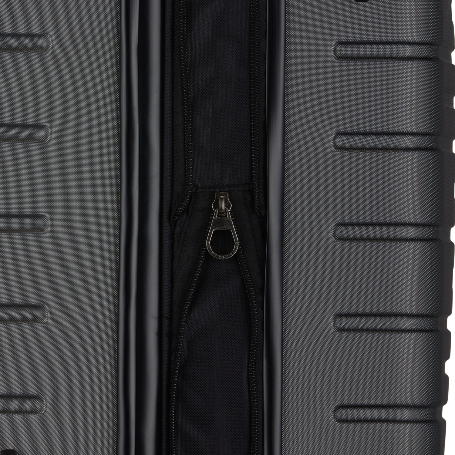 Bugatti - Geneva Hardside Carry-on Luggage with Expansion - Charcoal