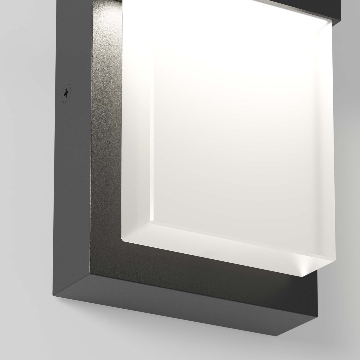 Mazza Modern Outdoor Wall Light, Matte Black