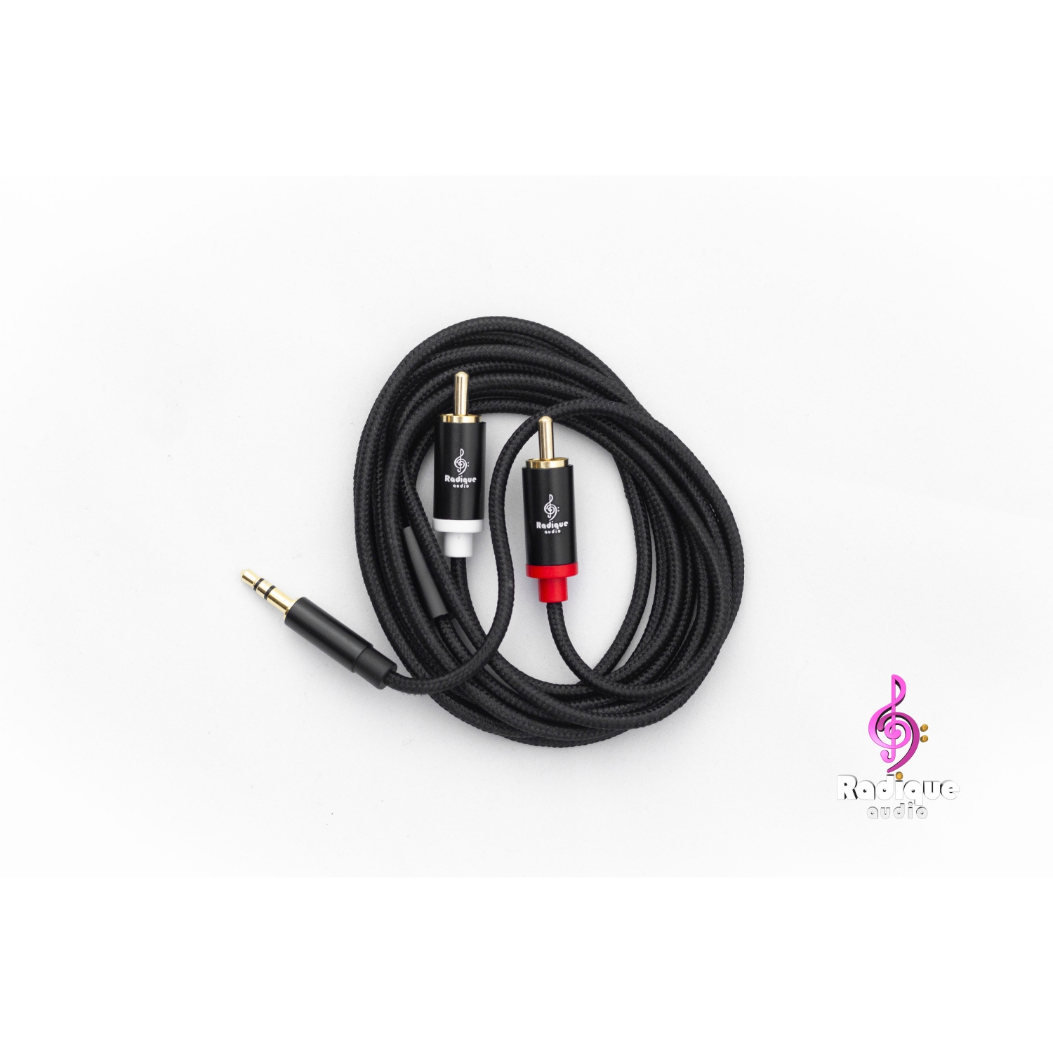 1,8&nbsp;M de câble 3,5&nbsp;mm à deux connecteurs RCA de 5&nbsp;pi 10&nbsp;po série Black de Radique