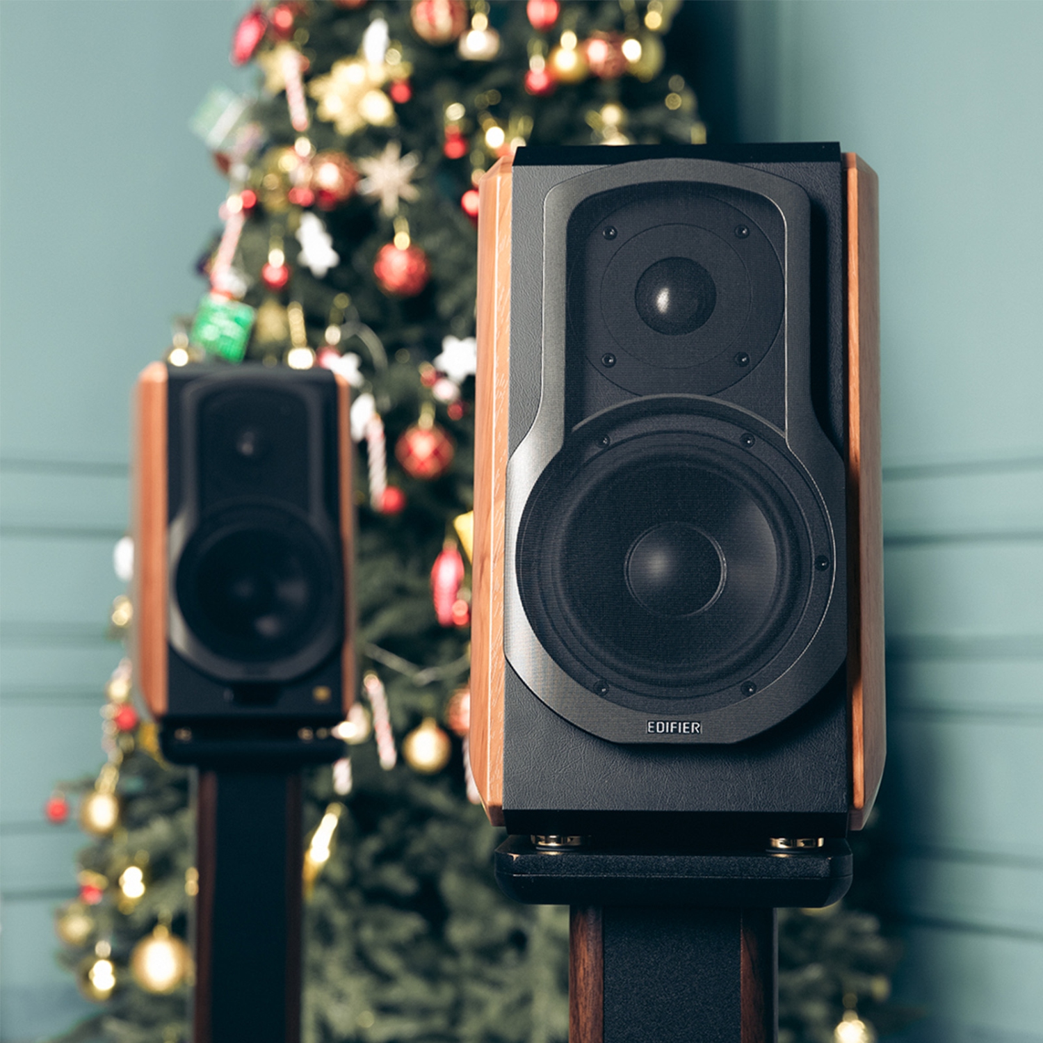 Edifier WiFi Audiophile Active Bookshelf 2.0 Speakers, Works with Alexa, AirPlay 2, Spotify Connect, tidal connect with Bluetooth/Optical/Coaxial