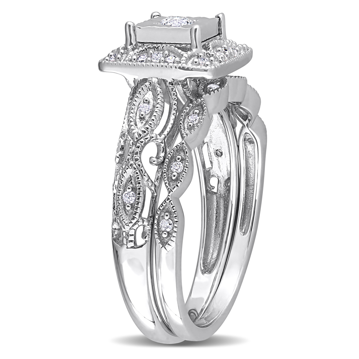 Amour 1/5 CT TW Diamond Halo Bridal Ring Set Silver - Size 7