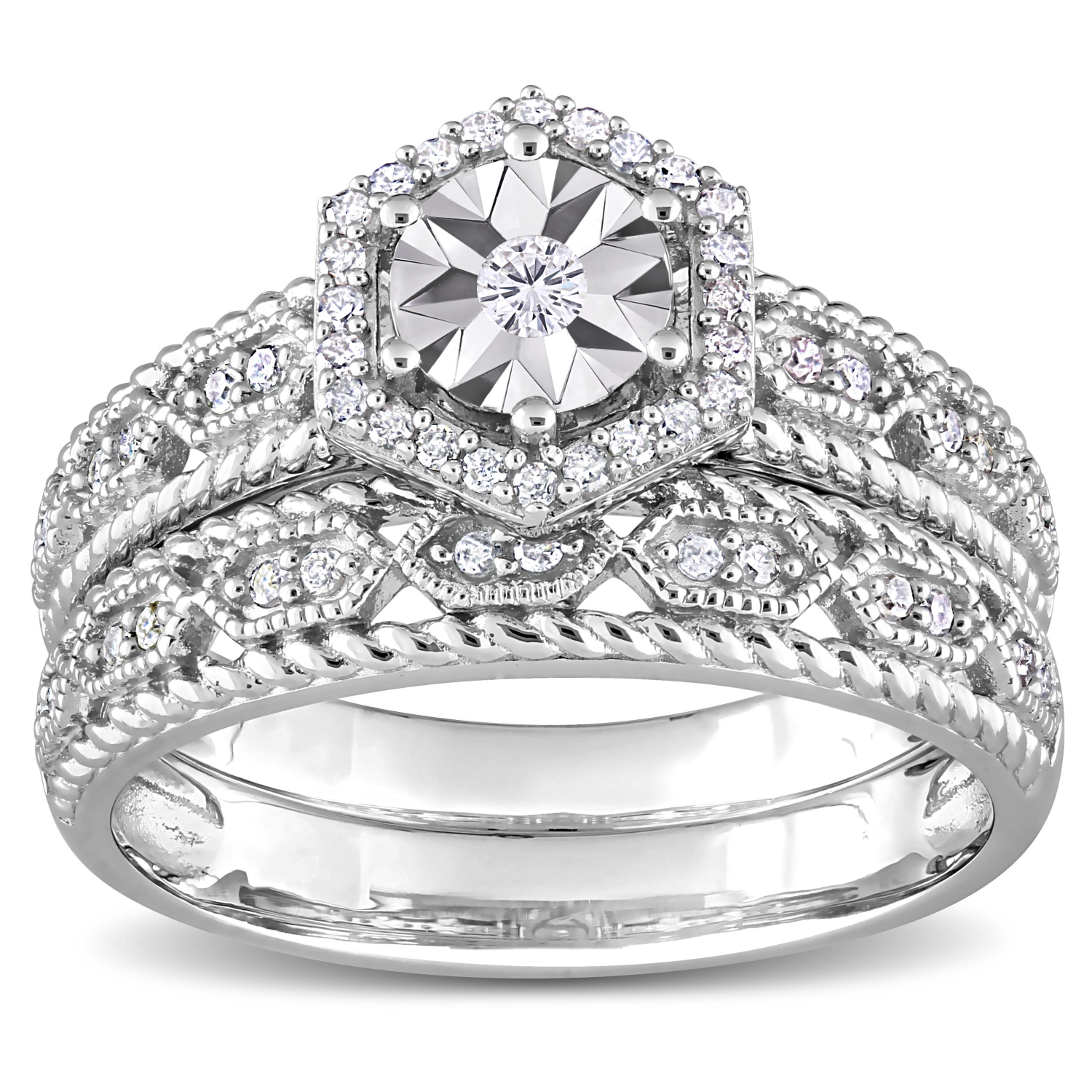 Amour 1/4 CT TW Diamond Halo Bridal Ring Set Silver - Size 7