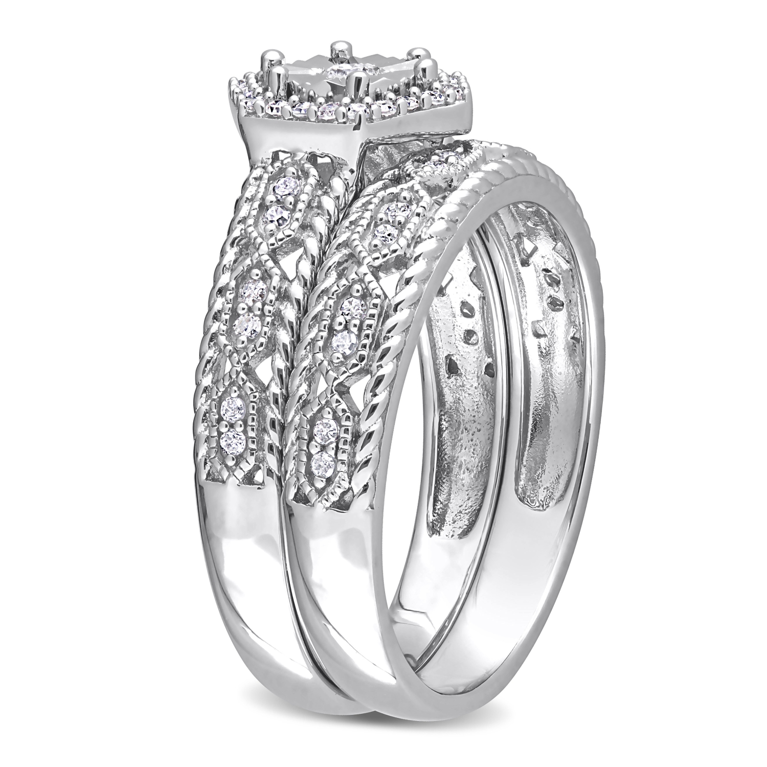 Amour 1/4 CT TW Diamond Halo Bridal Ring Set Silver - Size 7