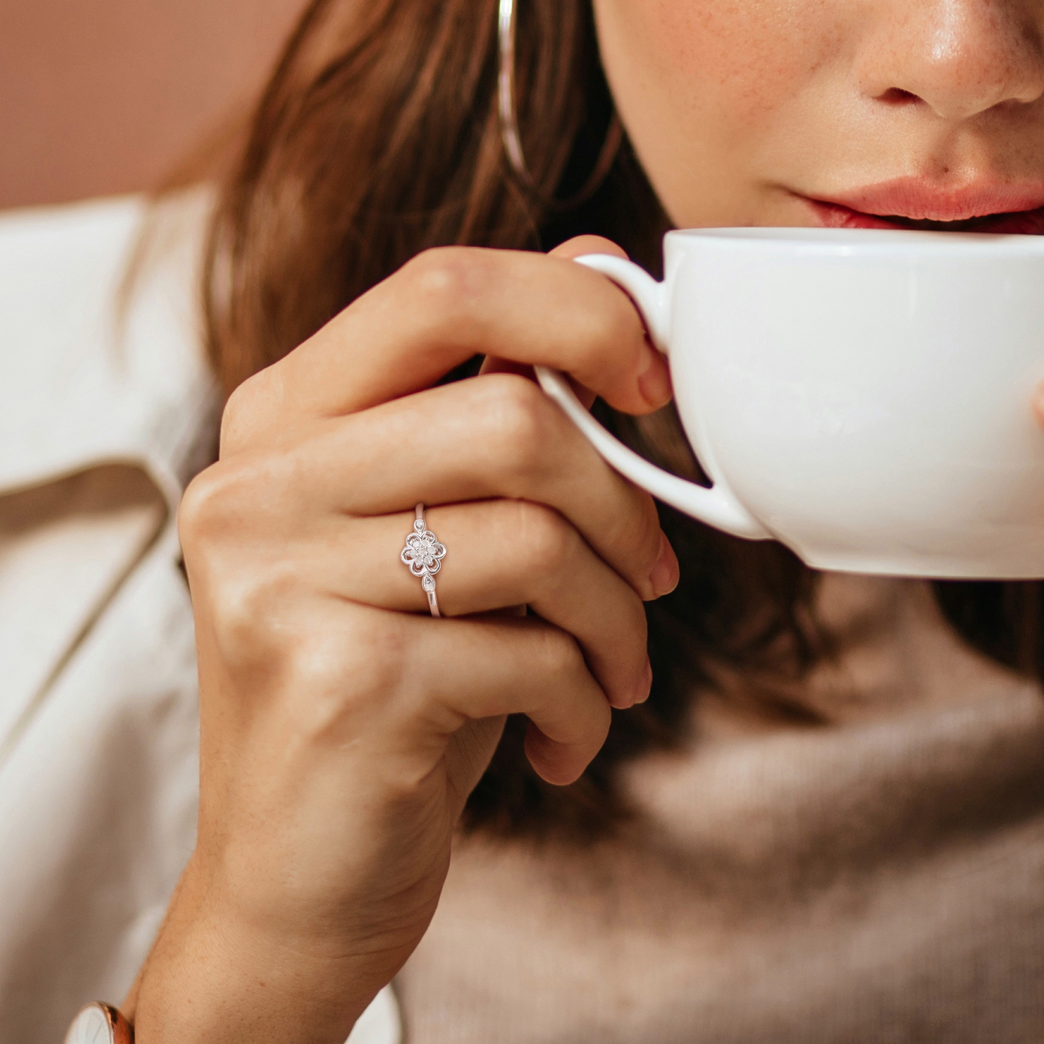 Amour 1/10 CT TW Diamond Flower Ring Silver - Size 8