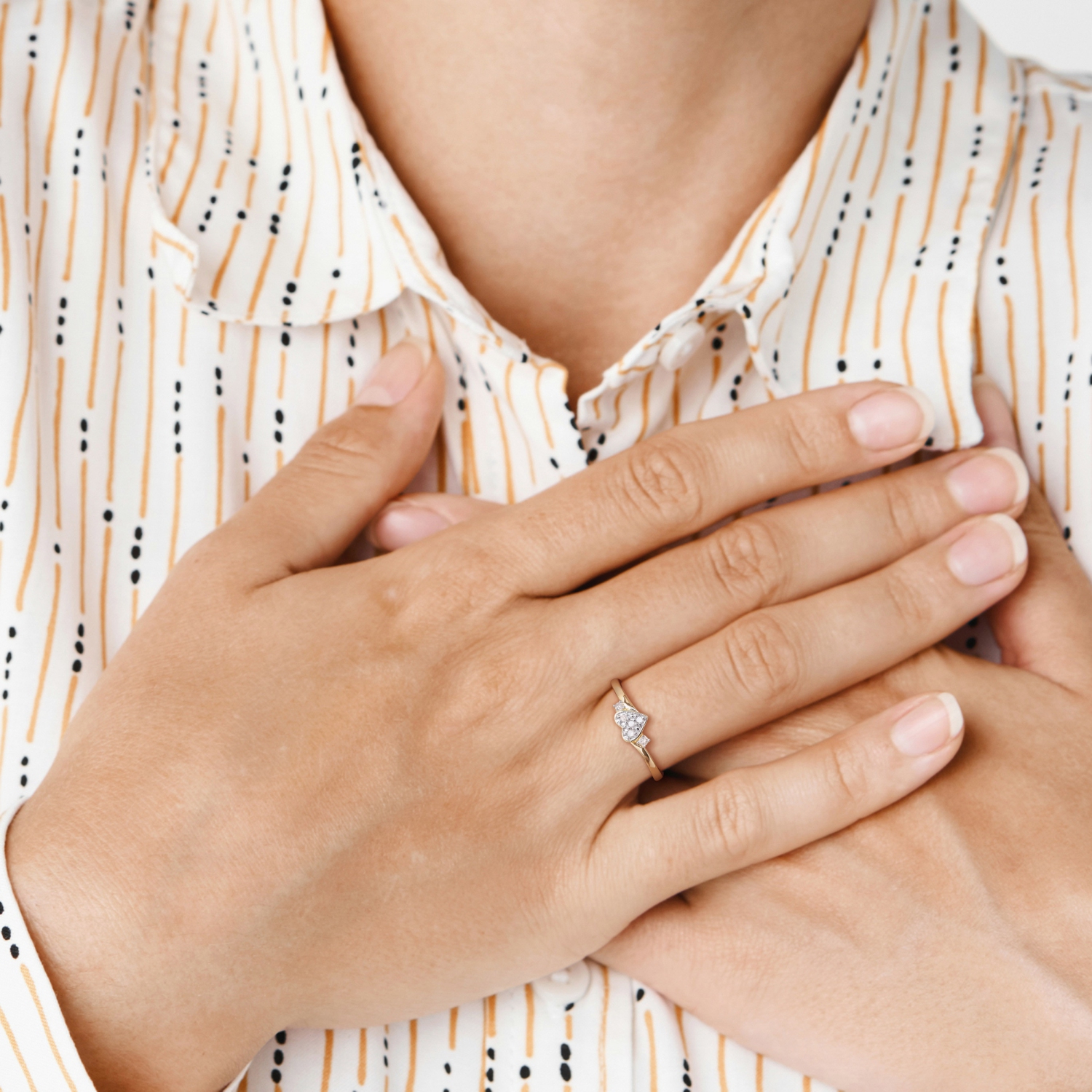 Amour 1/10 CT TW Bague Coeur de Diamant en Argent Jaune