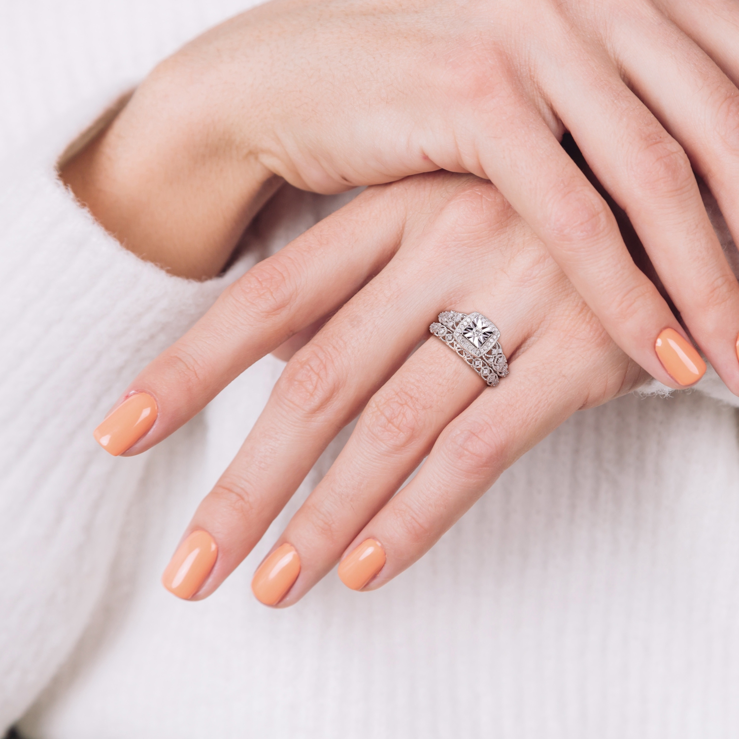 Amour 1/3 CT TW Diamond Halo Bridal Ring Set Silver - Size 6