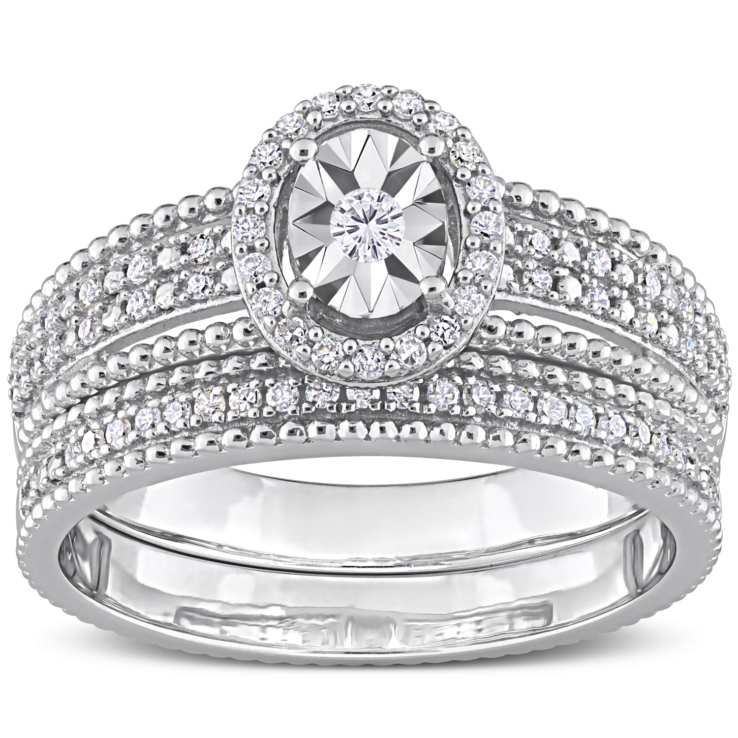Amour 1/3 CT TW Diamond Halo Bridal Set Silver - Size 7