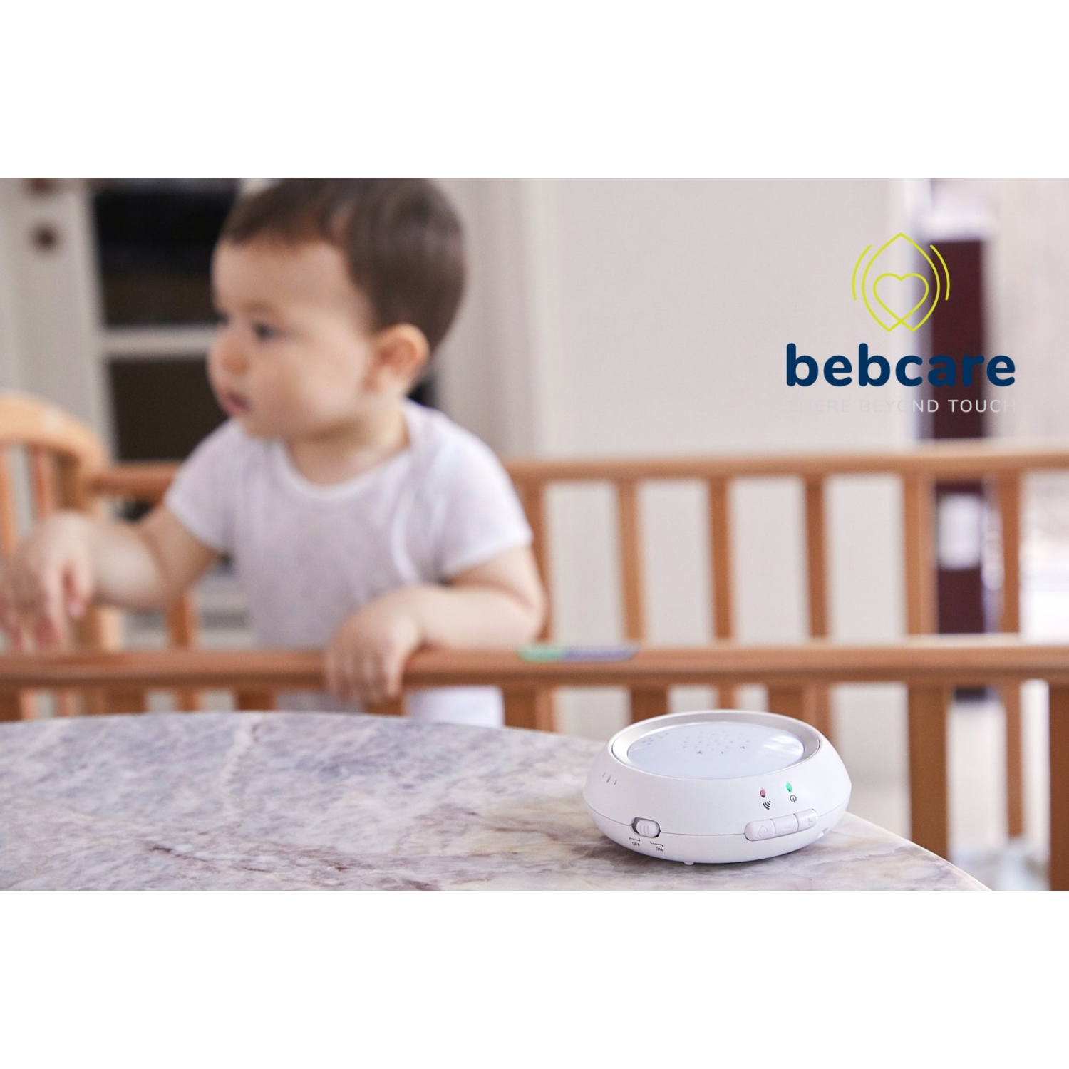 Bebcare Hear - Audio Baby Monitor avec technologie de sécurité à ultra-faible rayonnement, capteur de respiration, veilleuse et silencieux de bruit