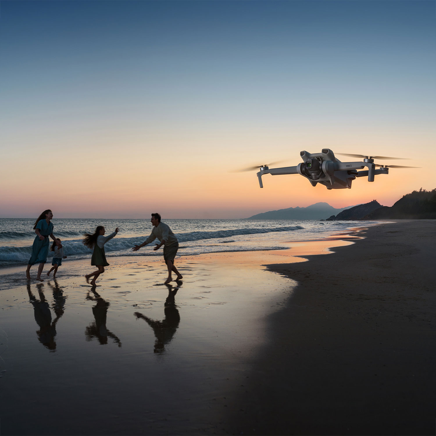 Drone quadricoptère Mini 3 de DJI avec télécommande - Gris