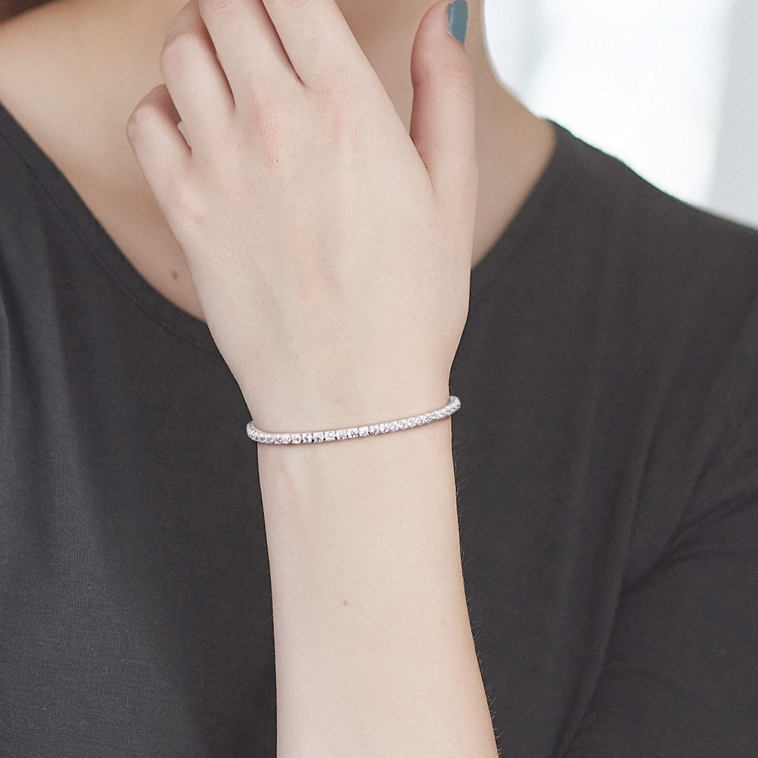 Amour 10 CT TGW Cubic Zirconia Bracelet Tennis Argent