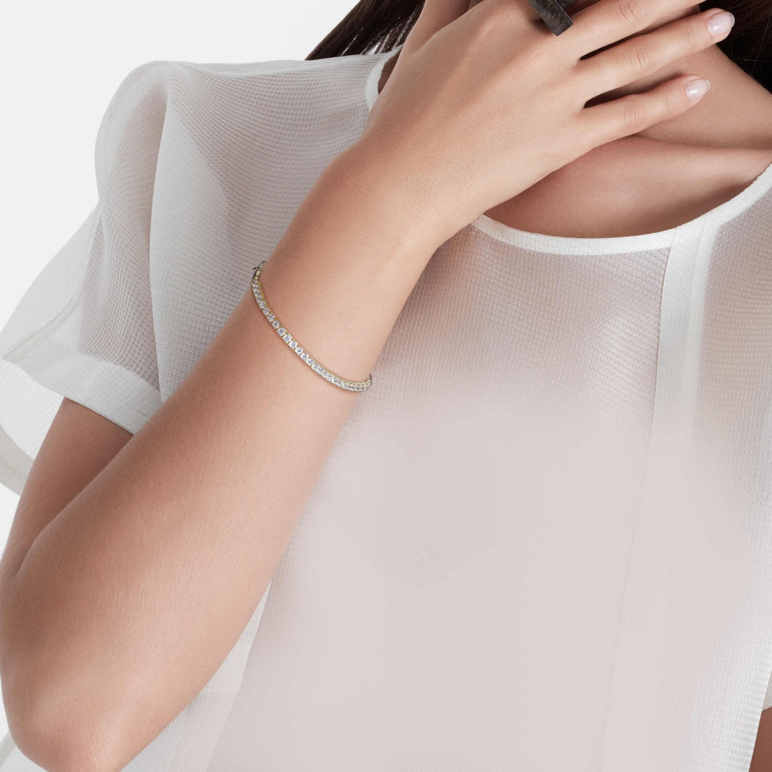 Amour 5 CT TGW Cubic Zirconia Tennis Bracelet Yellow silver