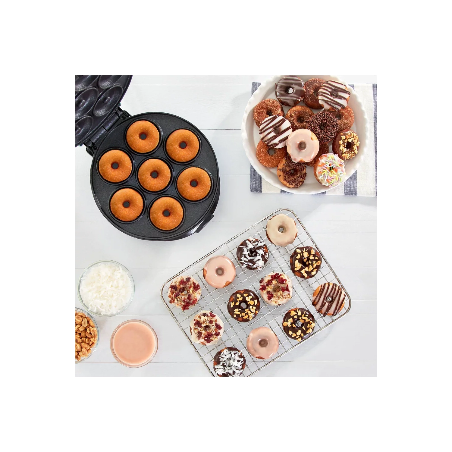 Dash Express Mini Donut Maker - Aqua