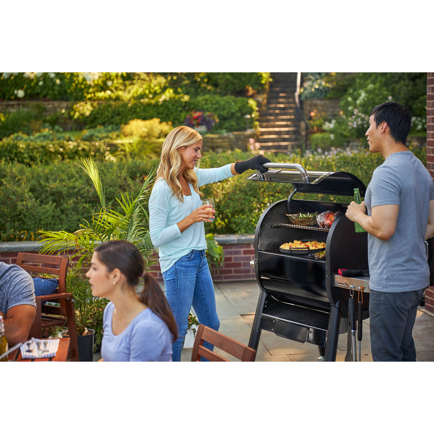 Weber SmokeFire EX4 Wood Pellet BBQ