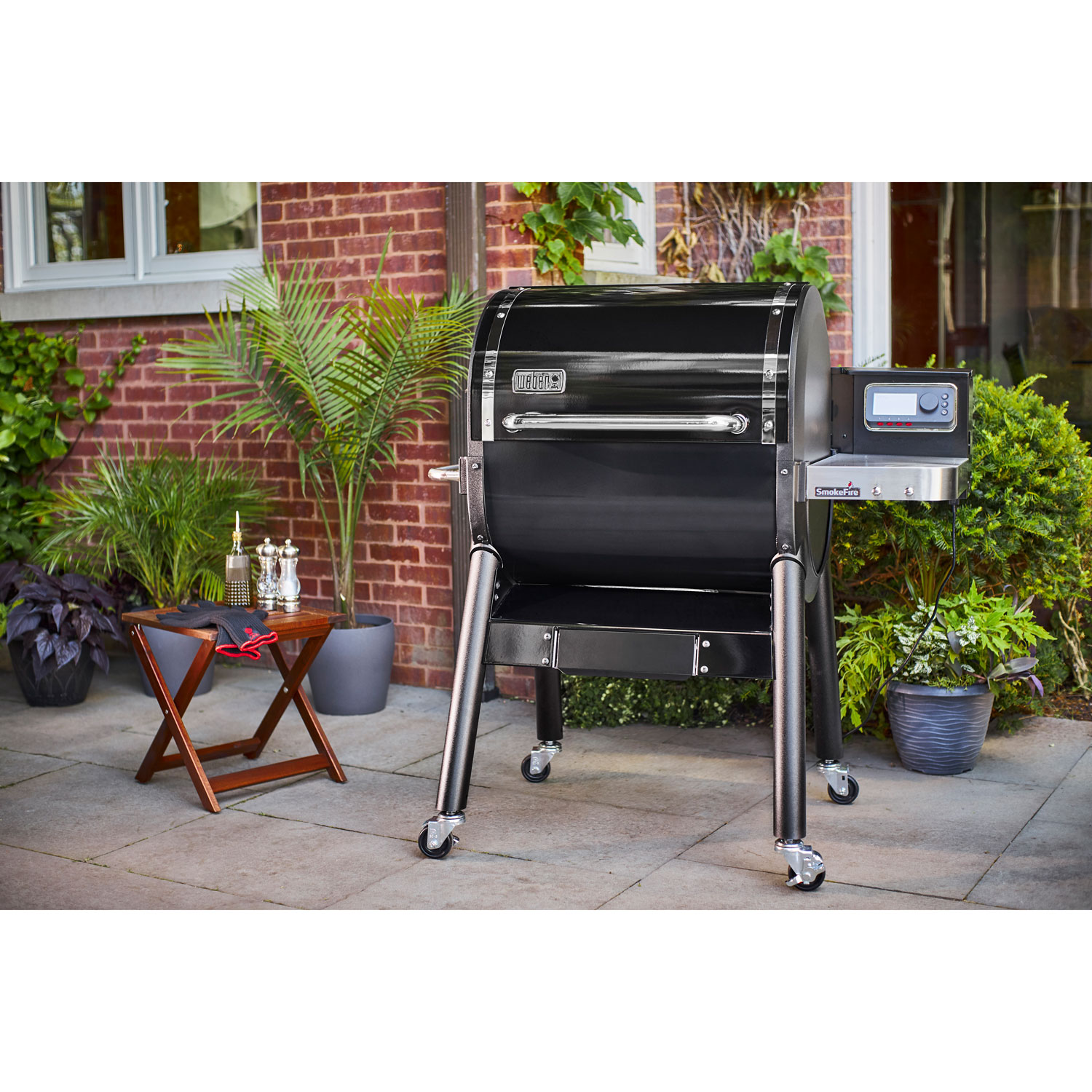 Weber SmokeFire EX4 Wood Pellet BBQ