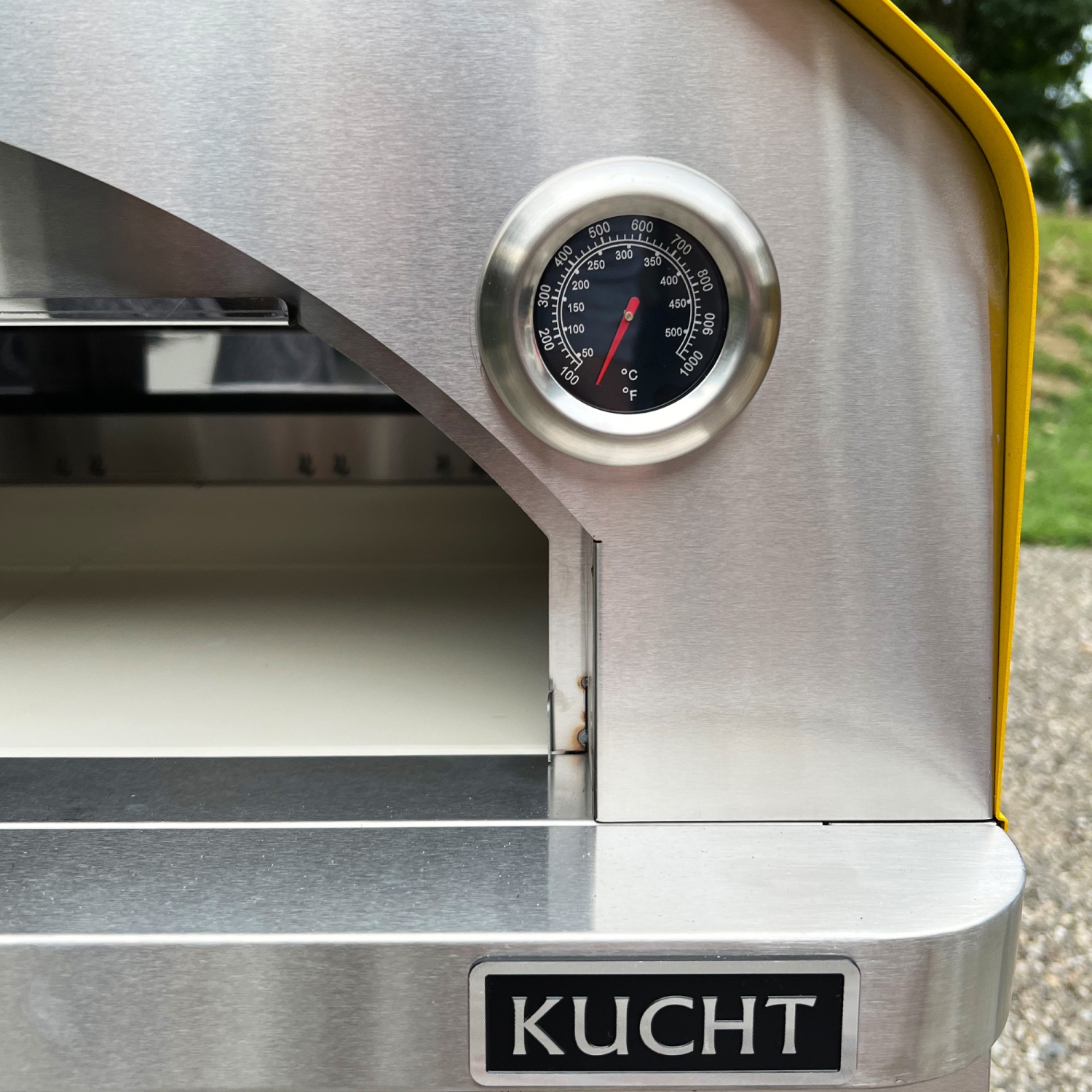 KUCHT Professional Outdoor Portable Propane Gas Pizza Oven in Red