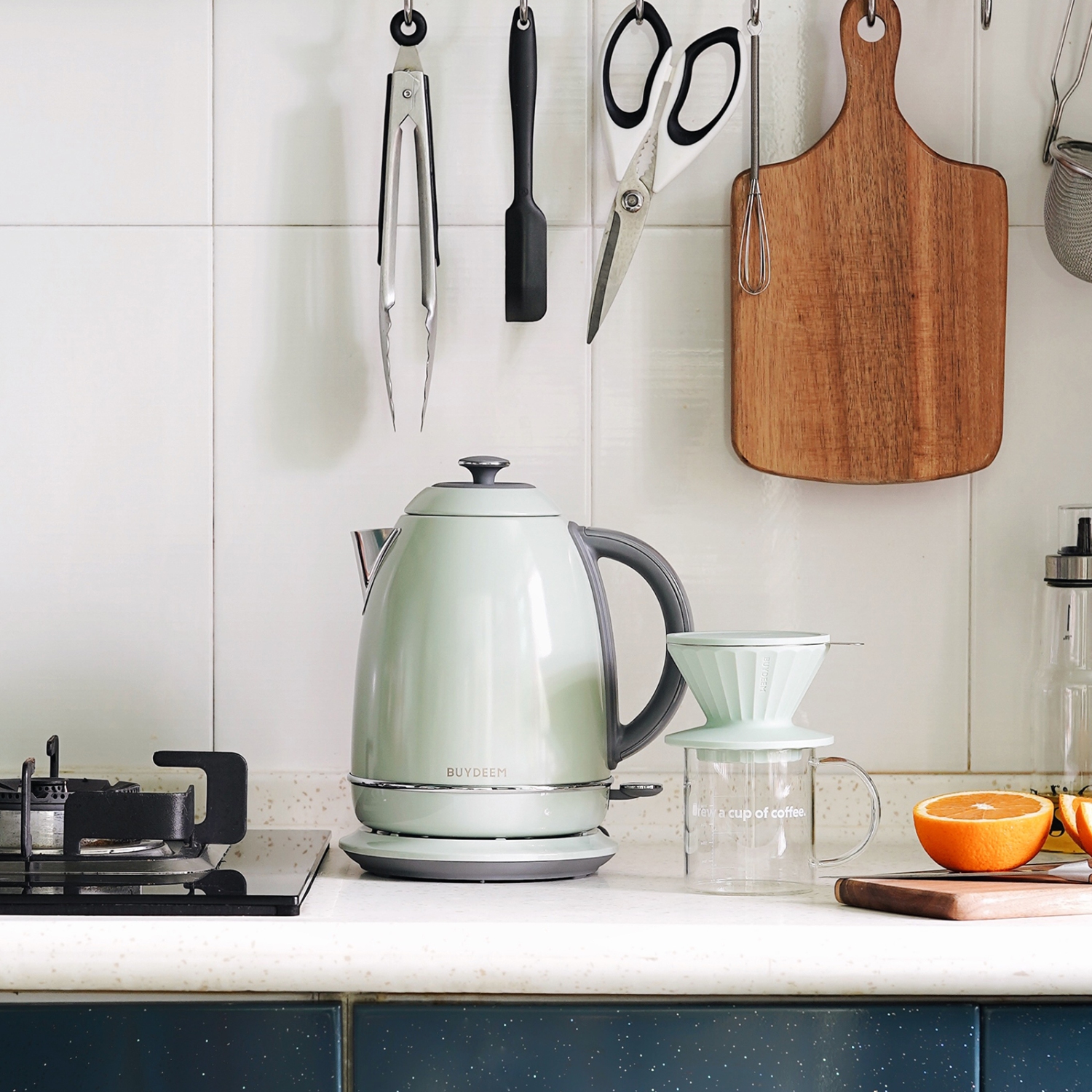 Bouilloire électrique en acier inoxydable K640 de BUYDEEM avec arrêt automatique et protection contre l'ébullition à sec, chaudière à eau chaude sans