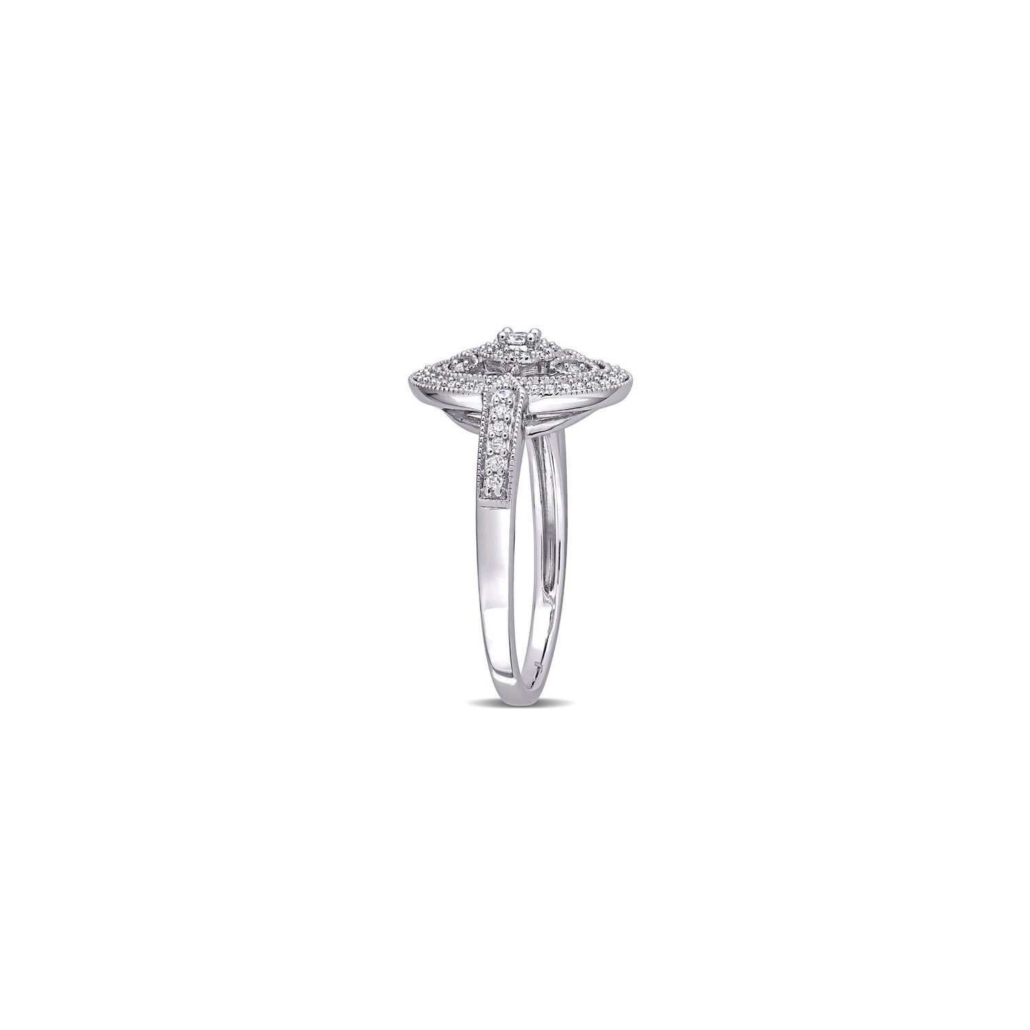 1/4 carat diamant rogne de halo ovale en argent sterling