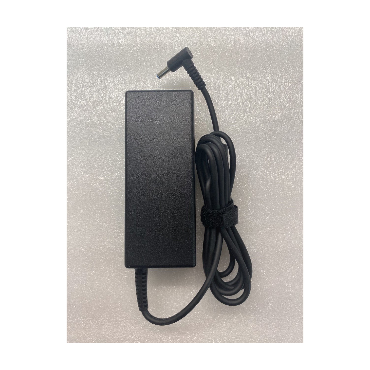 New Genuine HP Pavilion Gaming Notebook 15-AK035TX 15-AK036TX 15-AK037TX 15-AK038TX AC Power Adapter Charger 90W