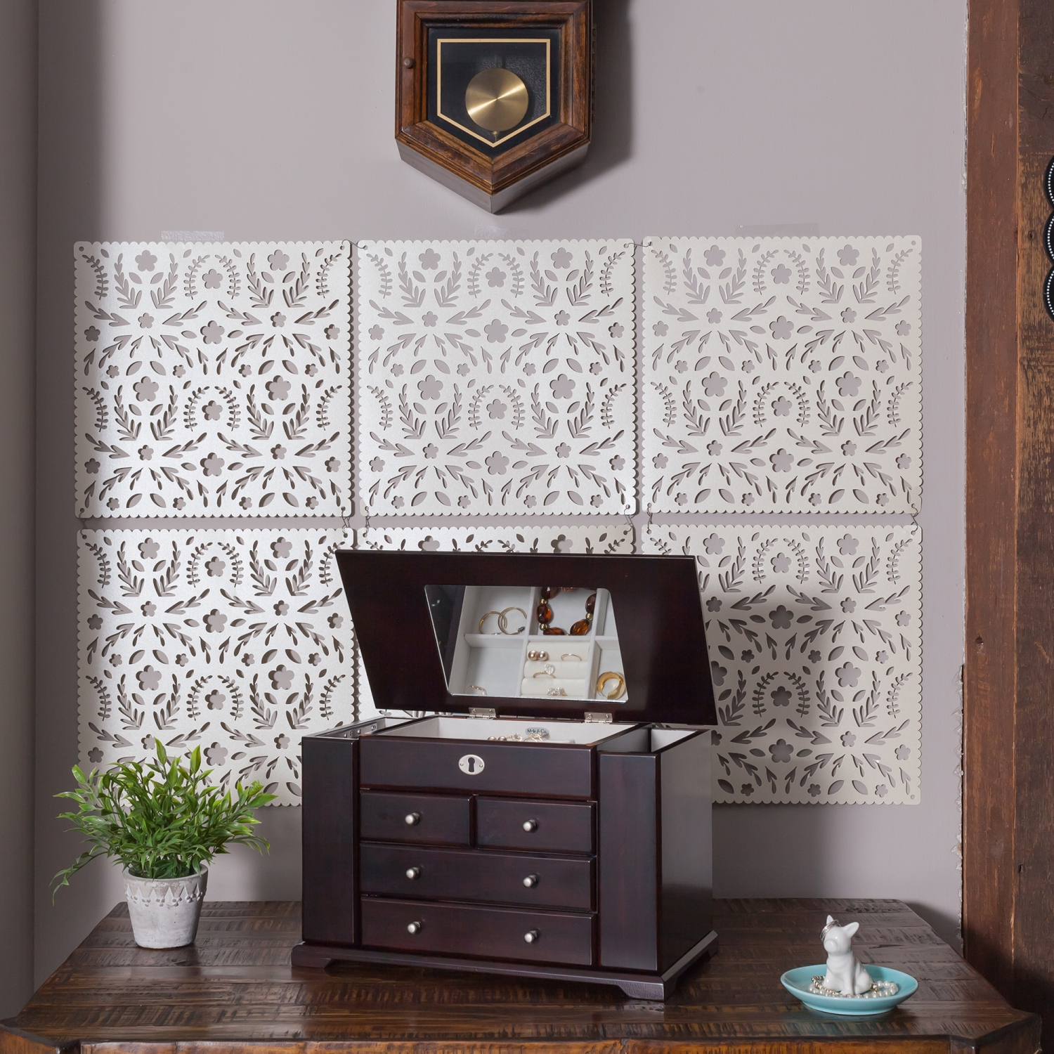 Mele and Co Ellington Wooden Jewelry Box in Mahogany Finish