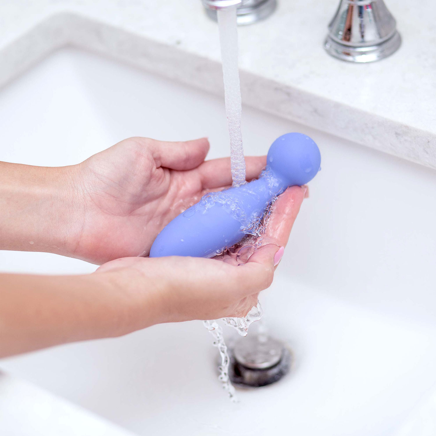 plusOne Personal Vibrating Massager - Periwinkle | Best Buy Canada