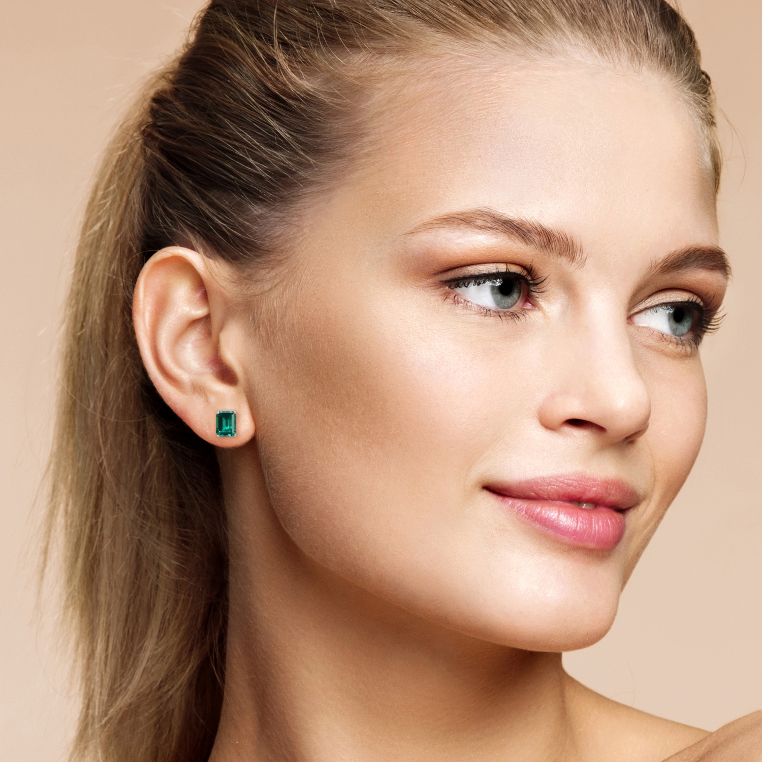 AMOUR Boucles d'oreilles en argent sterling avec émeraudes créées en octogone