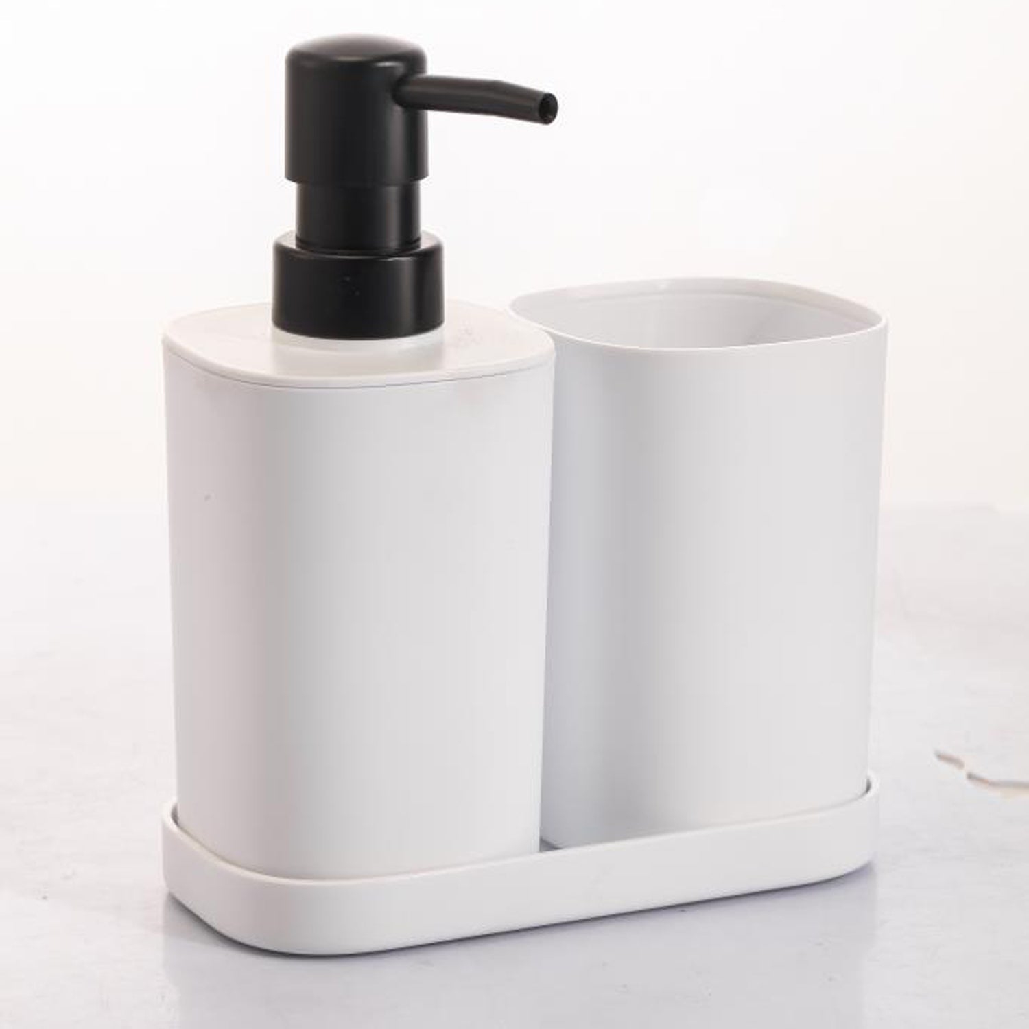 ITY International - Ensemble de 3 Morceaux d'accessoires pour Salle de Bain, Fabriqué en Plastique, Blanc