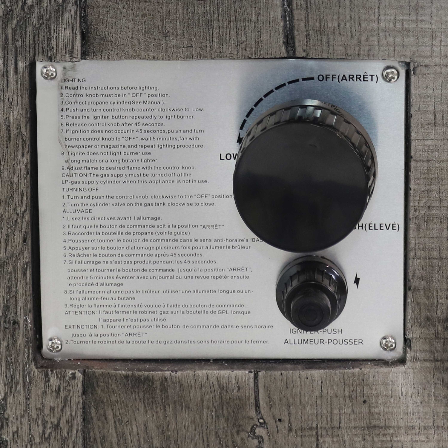 Table-foyer au gaz propane carrée sans fumée 24 po Sunnydaze d’aspect usé