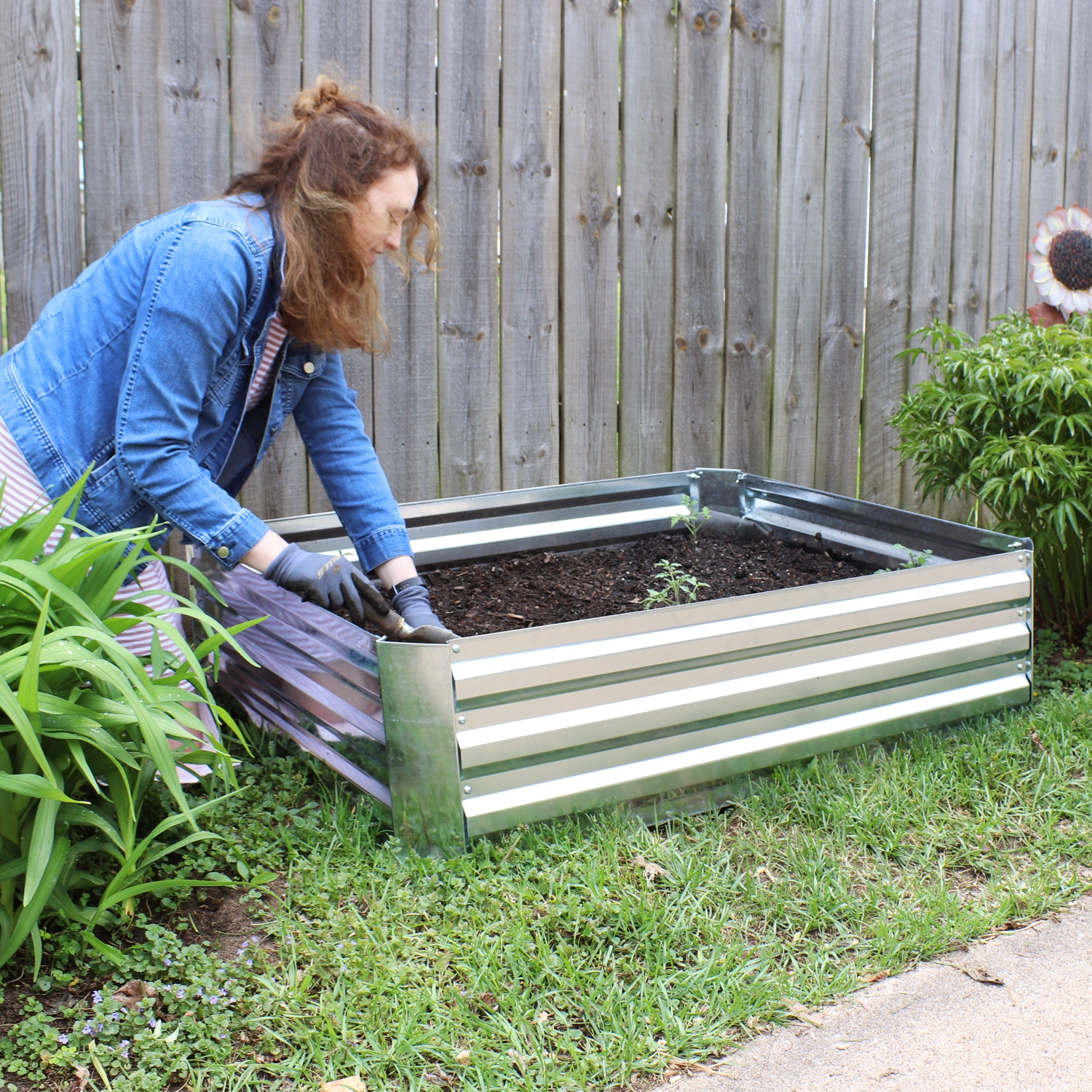 Sunnydaze Galvanized Steel Rectangle Raised Garden Bed - 47 in - Silver