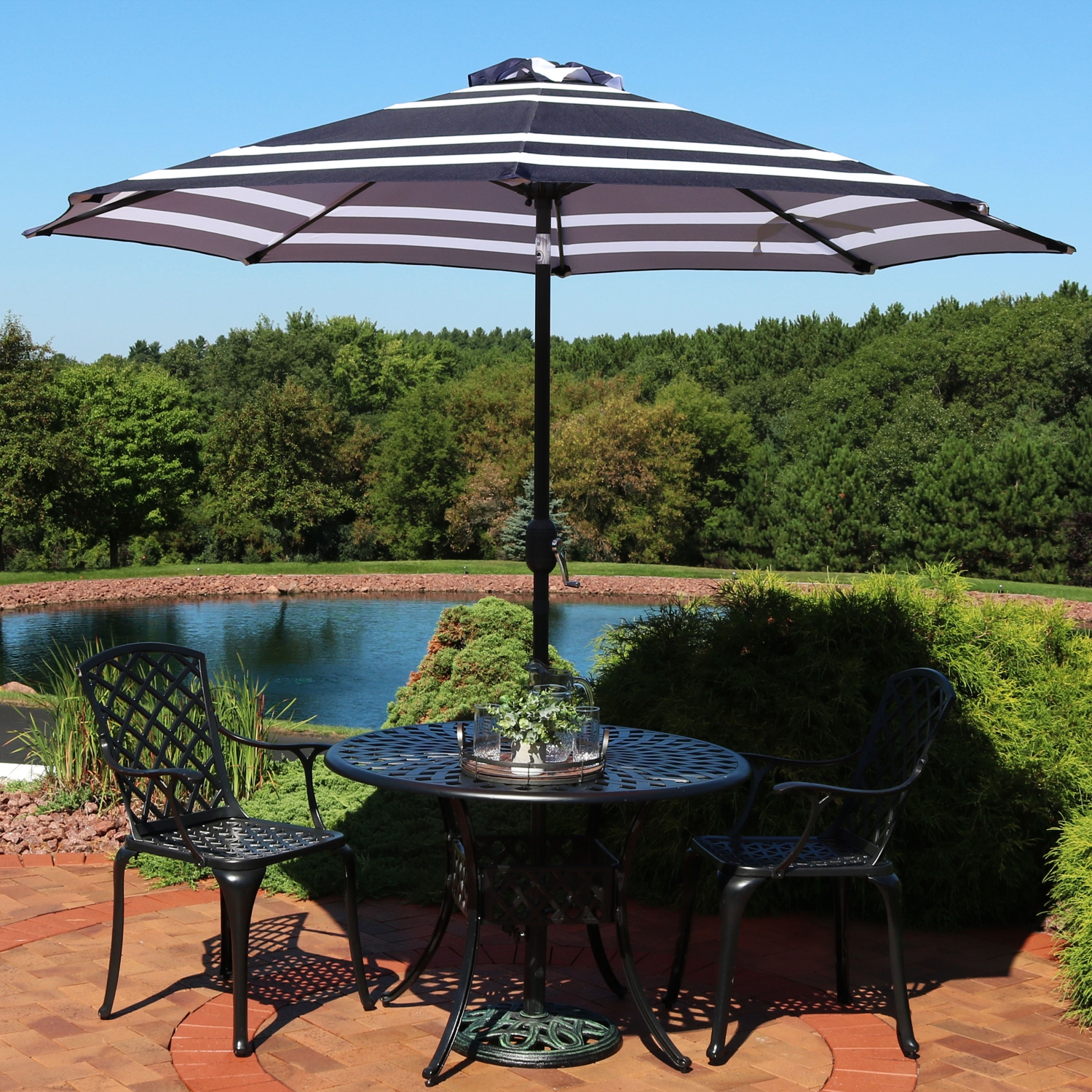 Sunnydaze 9 ft Aluminum Patio Umbrella with Tilt and Crank - Navy Stripe