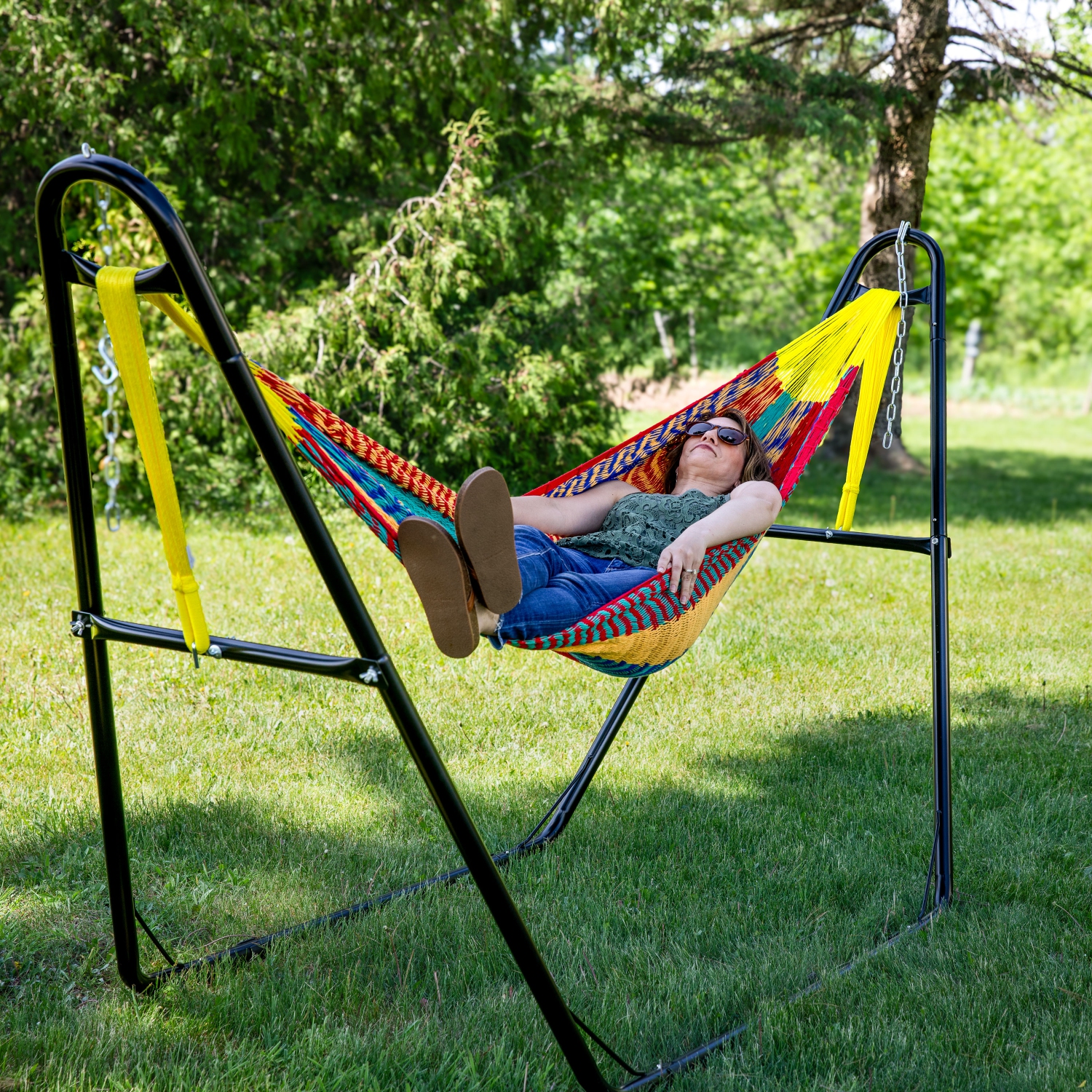 Sunnydaze 2-Person Cotton and Nylon Woven Fabric Hammock - Multi-Color