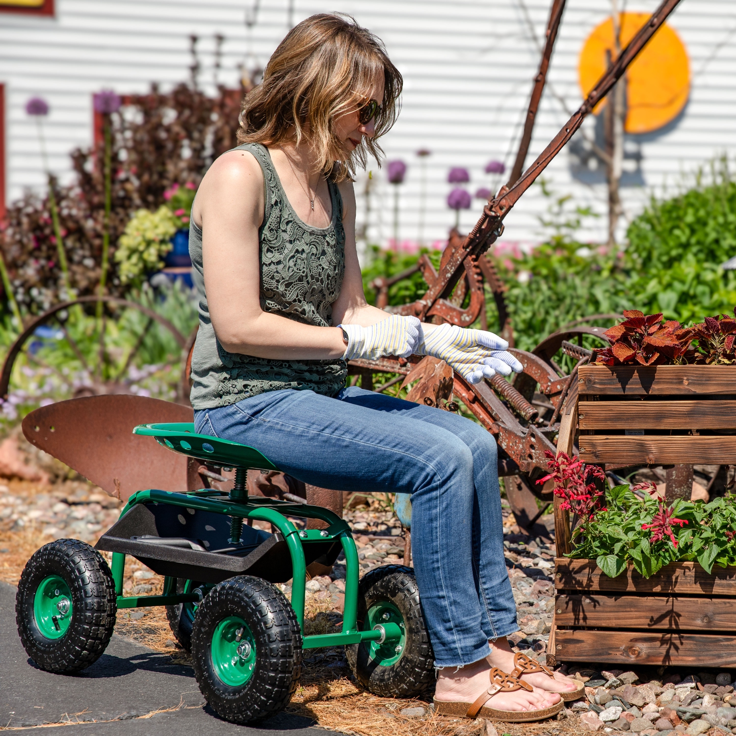 Sunnydaze Steel Rolling Garden Cart with Swivel Steering/Tray - Green