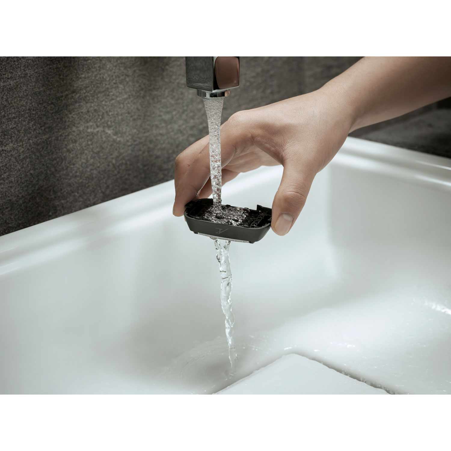 Panasonic 6-Blade Wet/Dry Shaver - Black