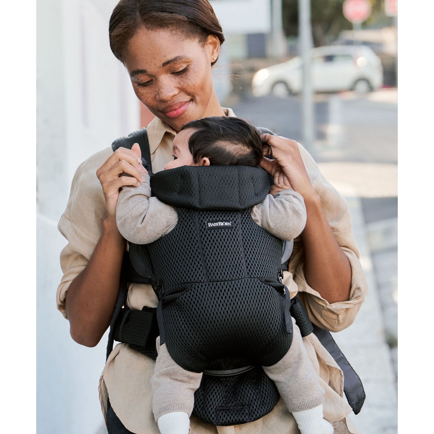 BabyBjorn Baby Carrier Free - 3D Mesh, Black